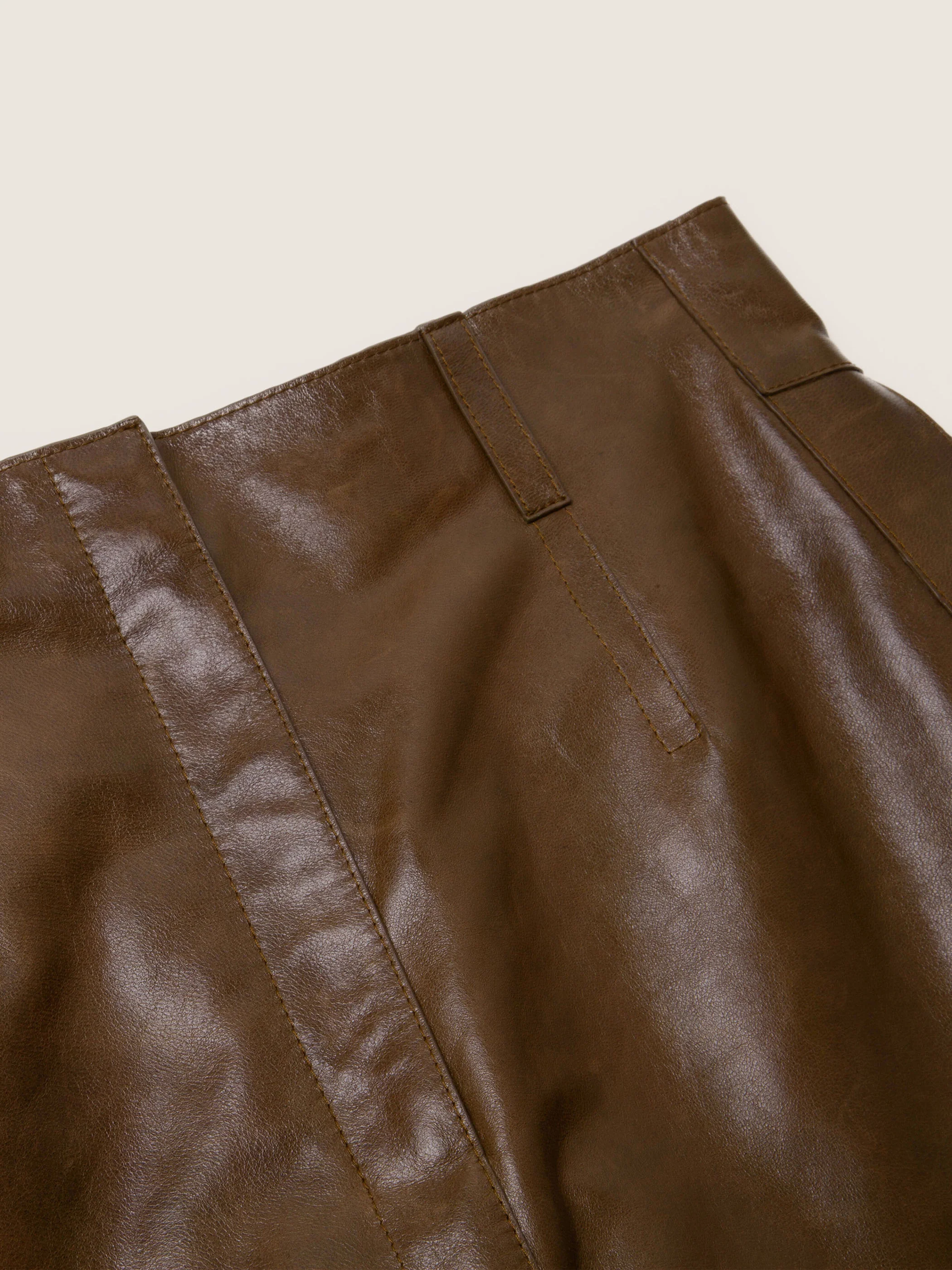 Arden Leather Pencil Skirt - Image 7