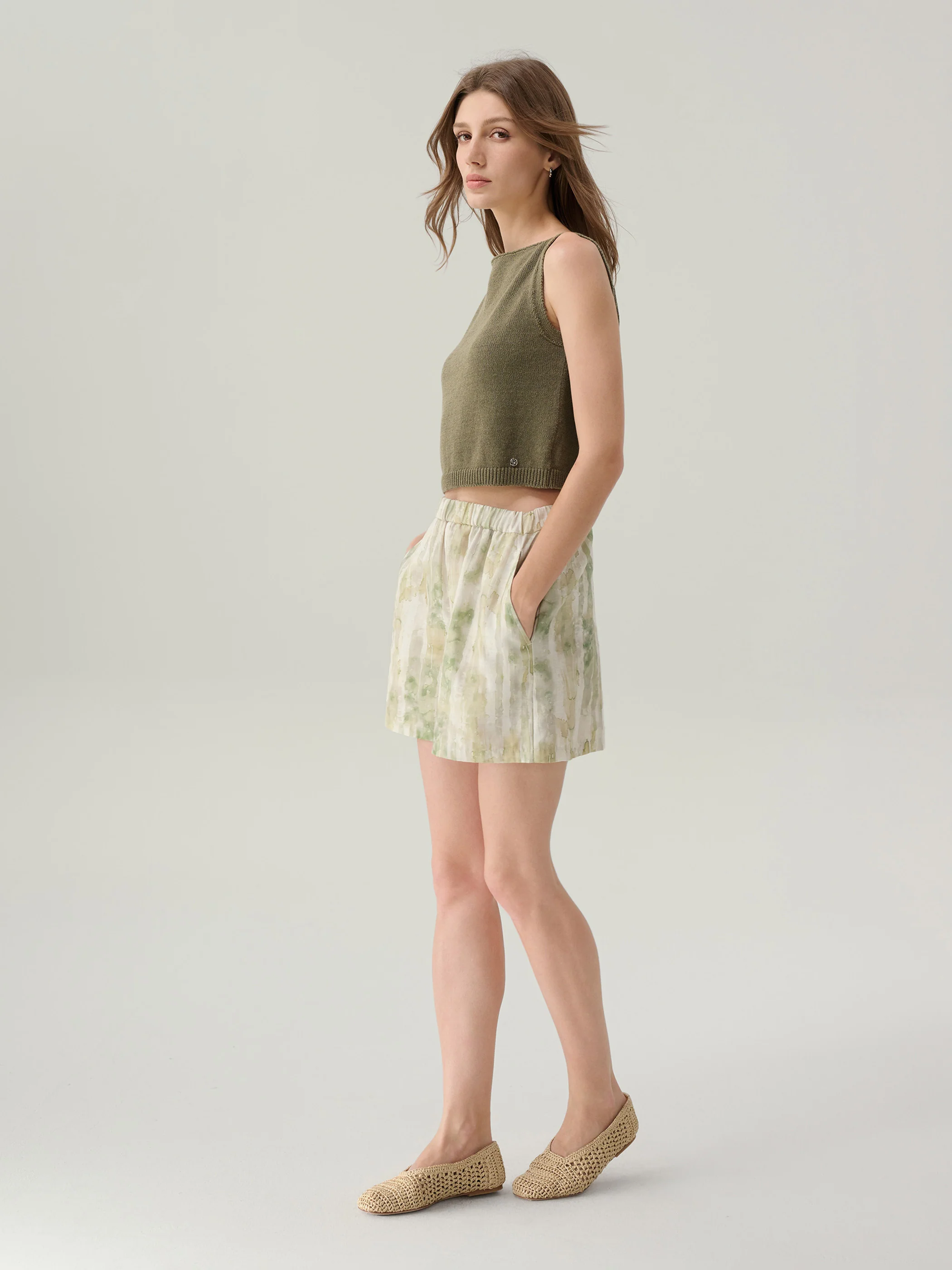 Ari Cropped Knit Tank Top - Image 3