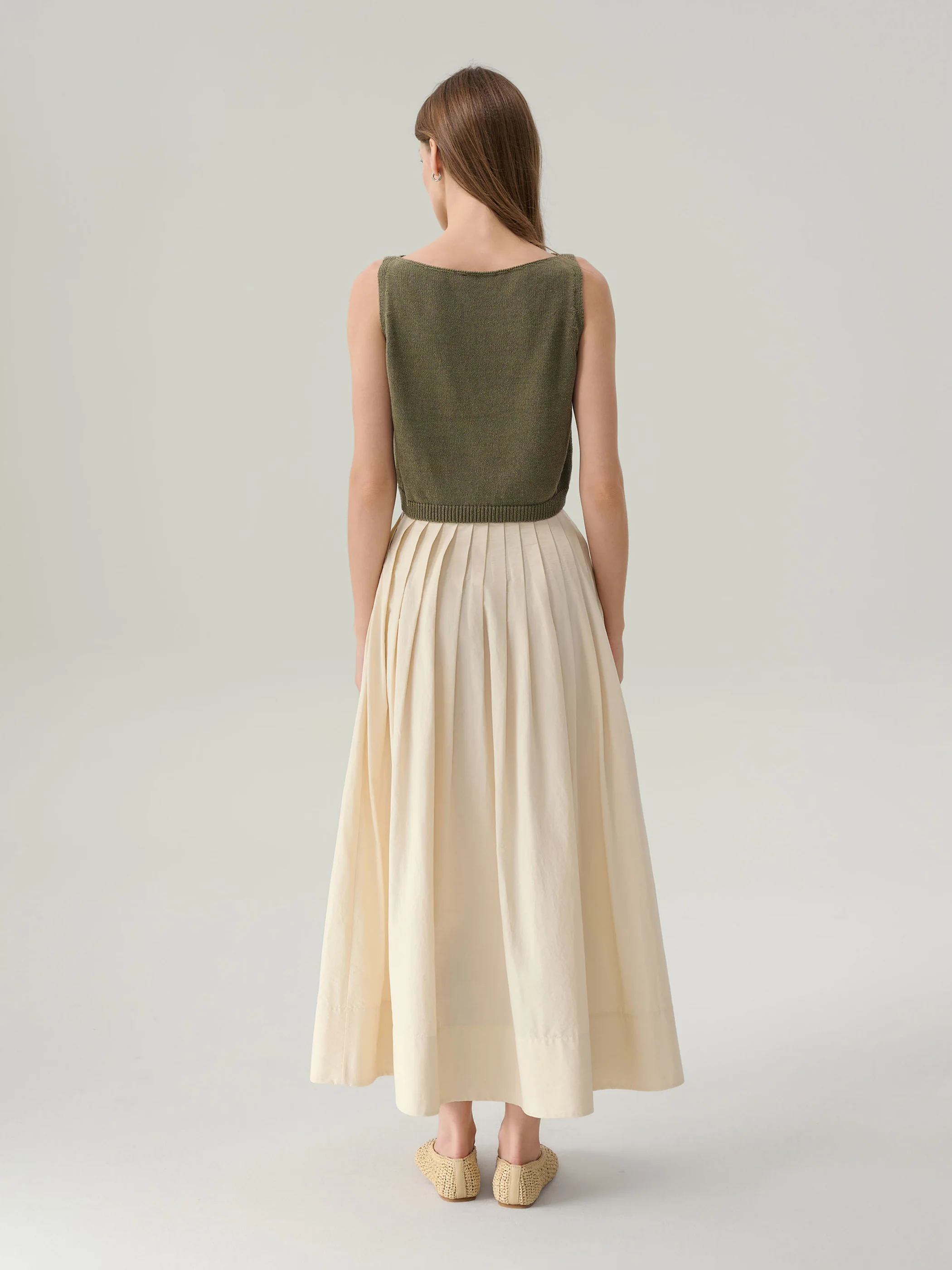 Ari Cropped Knit Tank Top - Image 5