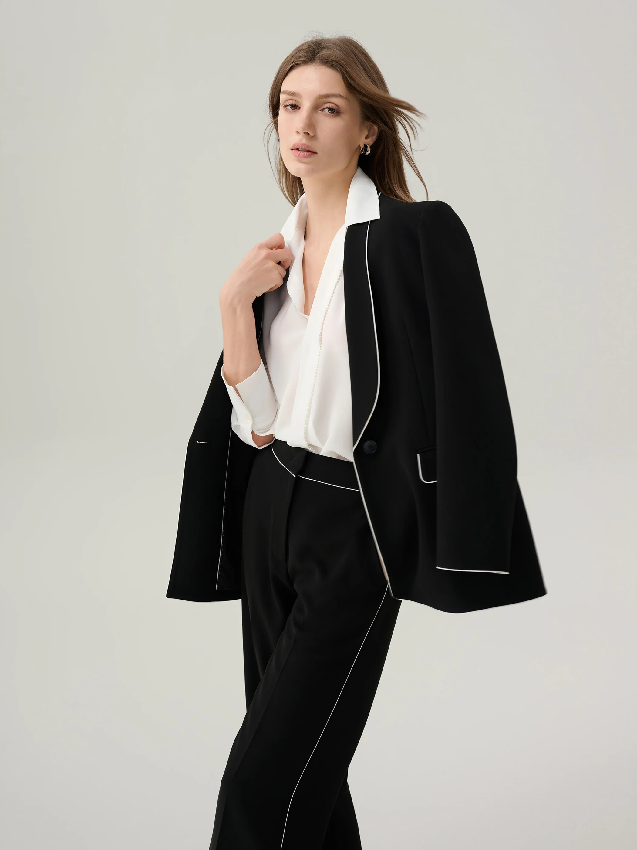Aurelia Suit Jacket - Image 4