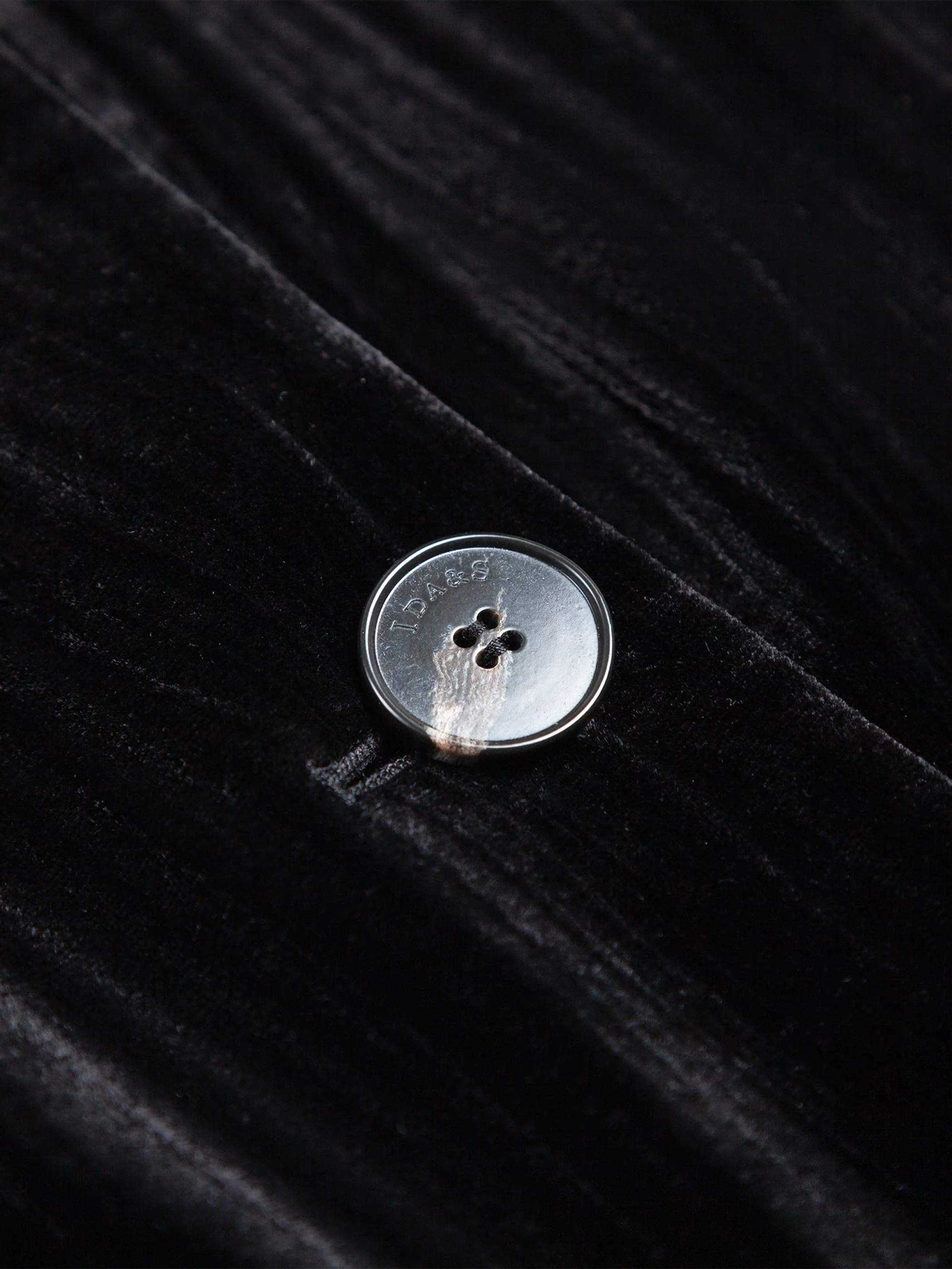 BUTTON FRONT VELVET BLAZER - Image 15