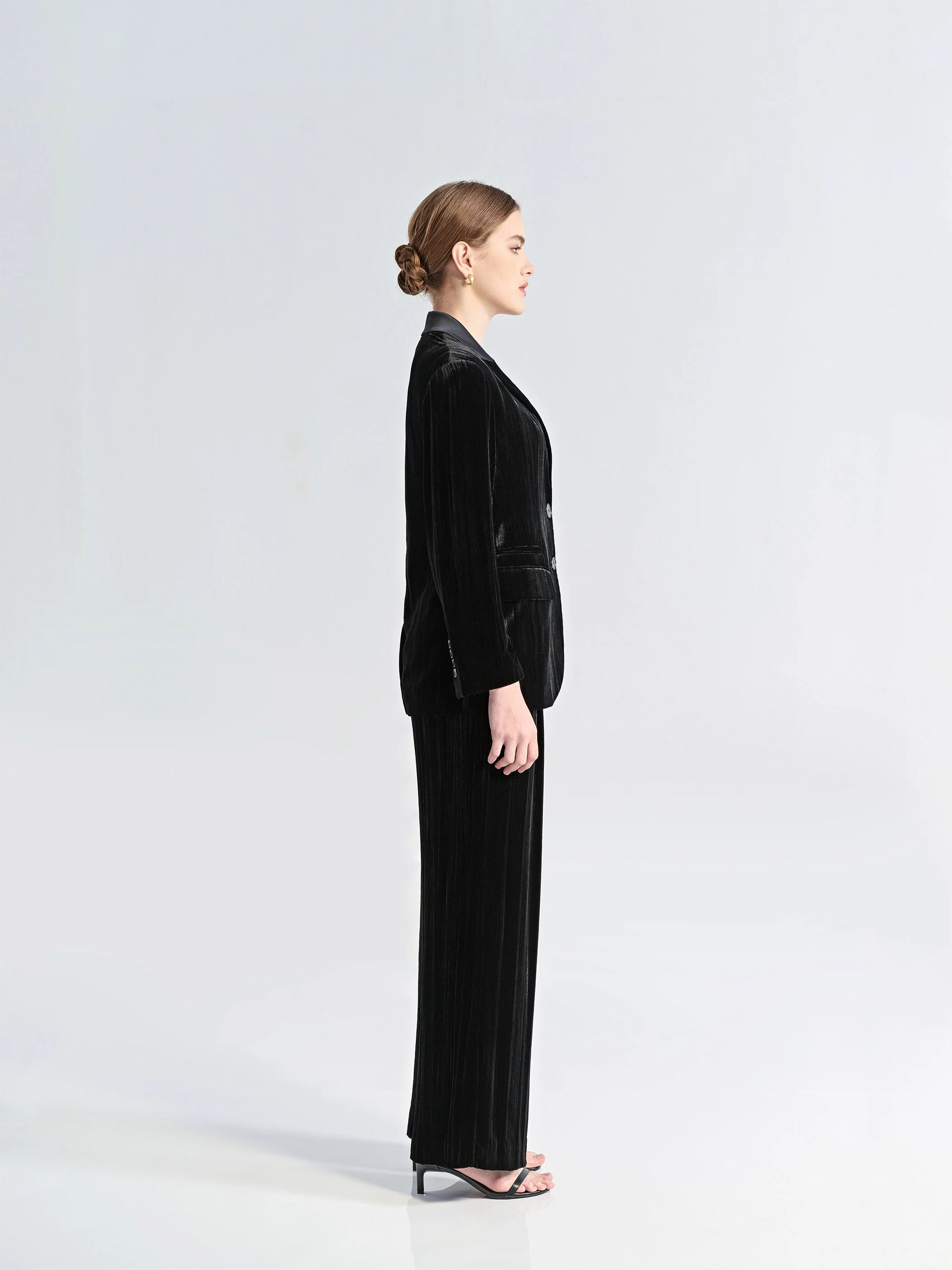 BUTTON FRONT VELVET BLAZER - Image 2