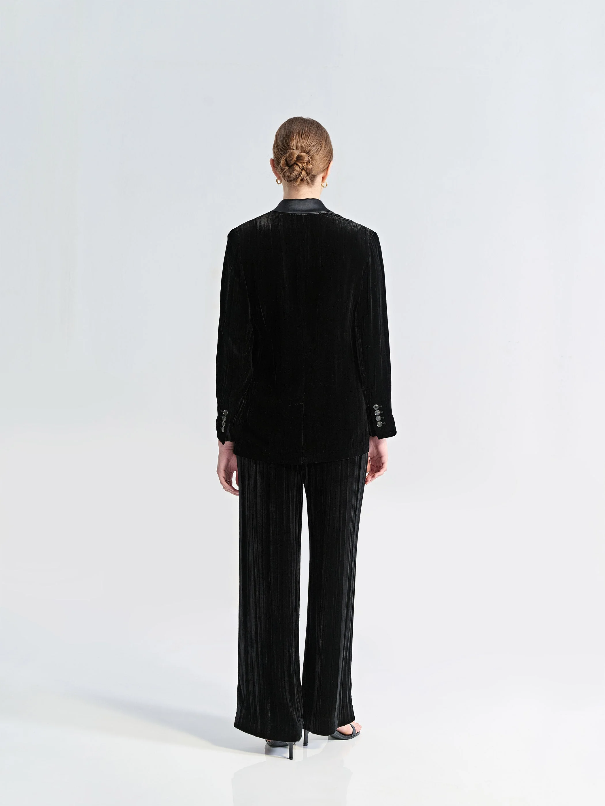 BUTTON FRONT VELVET BLAZER - Image 3