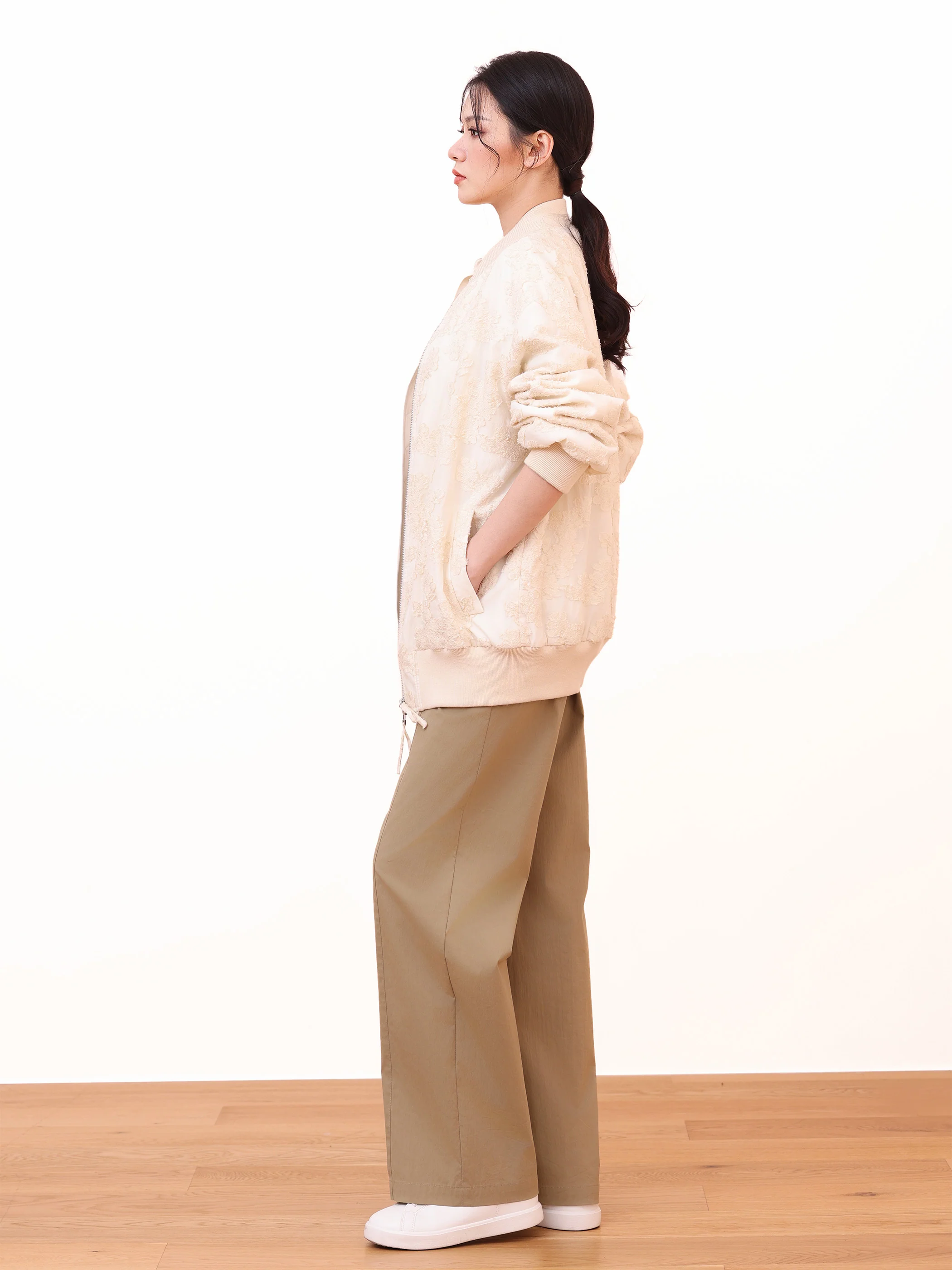 COTTON STRAIGHT LEG CARGO PANTS - Image 4