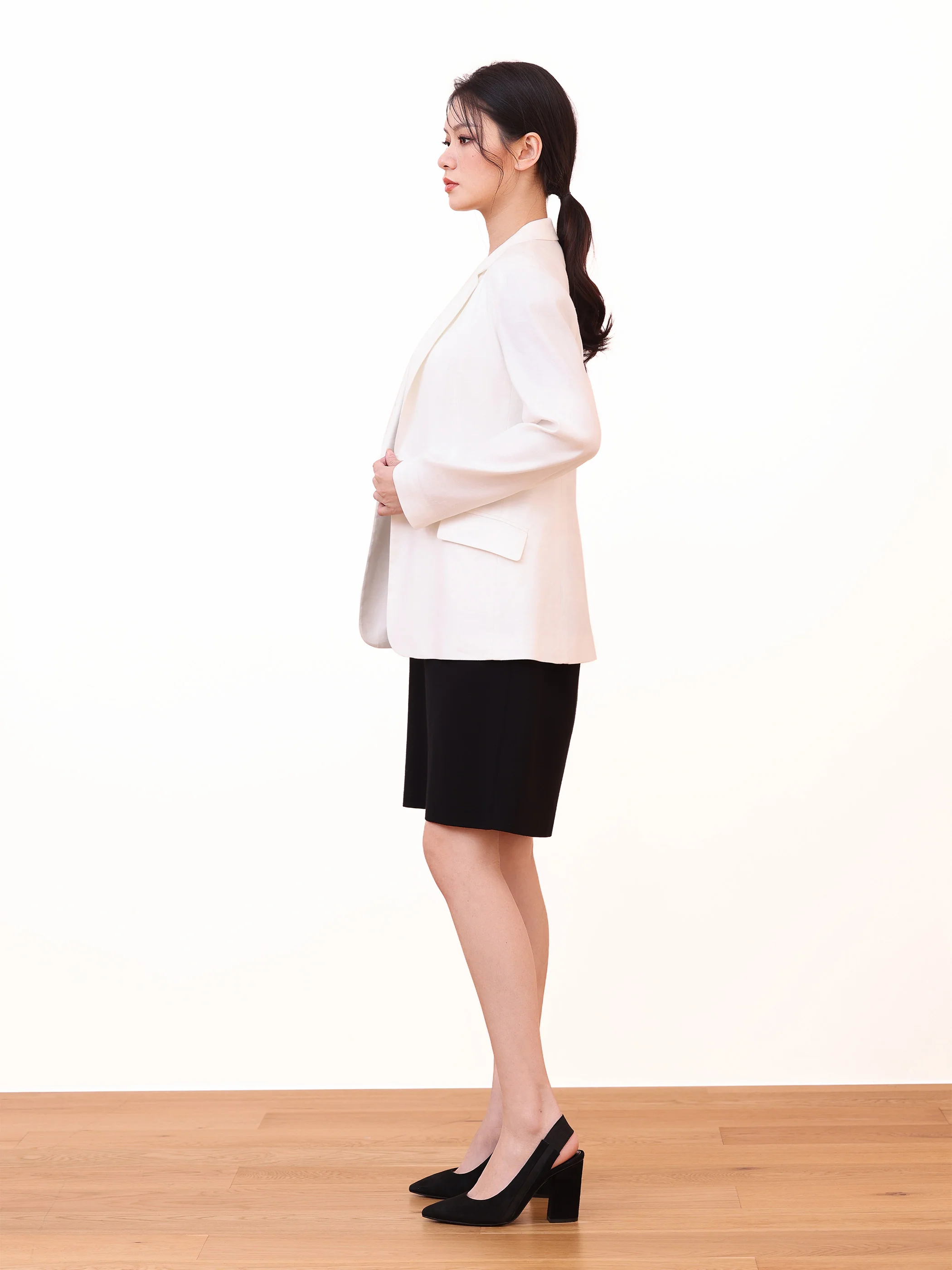 CREW NECK STRIPED KNIT DRESS - Image 5