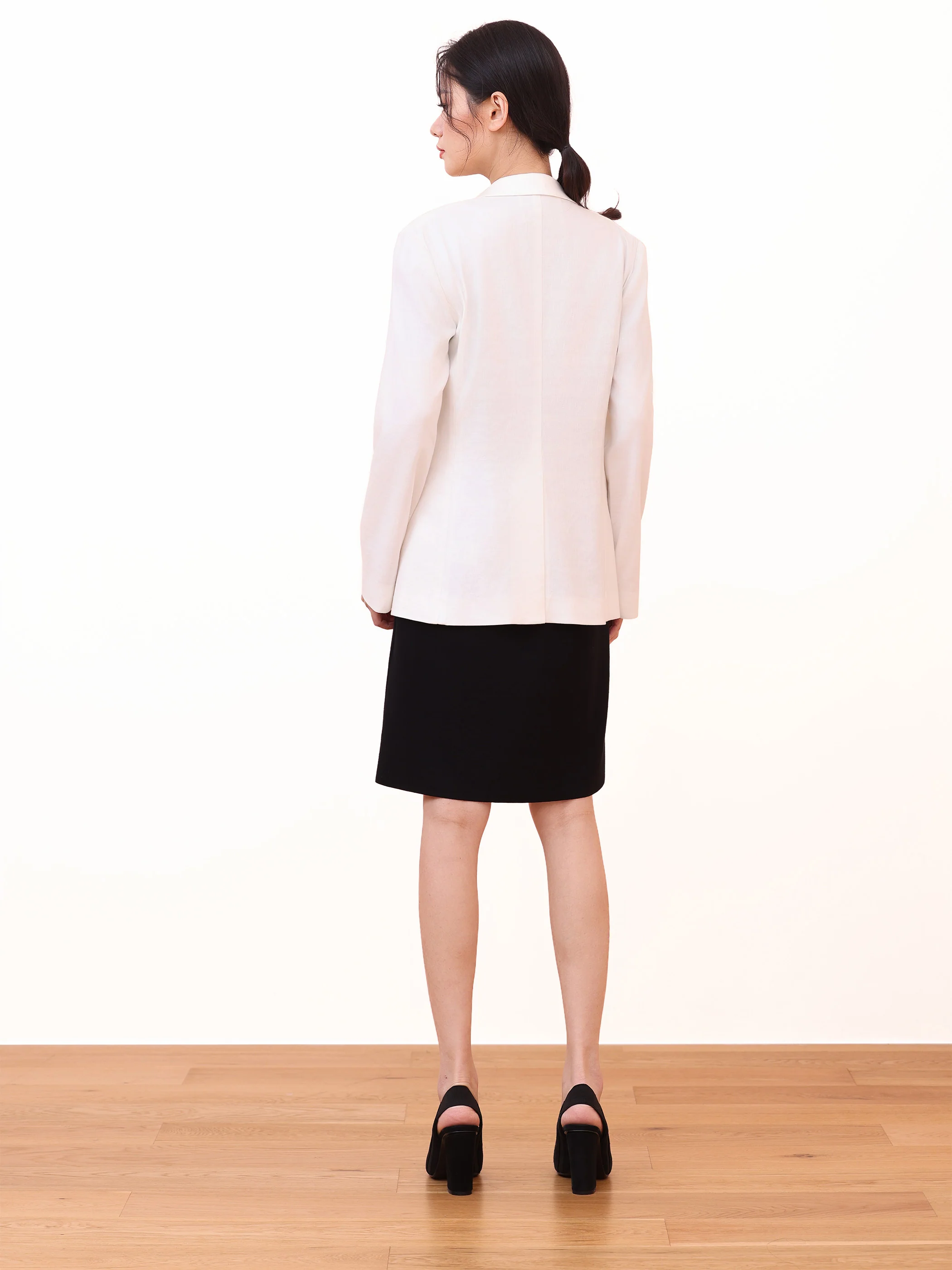 CREW NECK STRIPED KNIT DRESS - Image 6