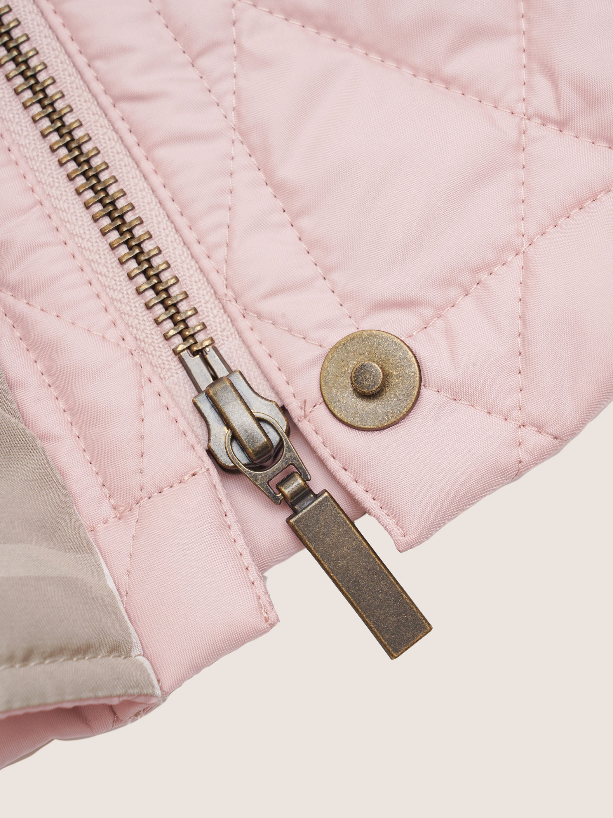 Daria Quilted Utility Jacket - Image 12
