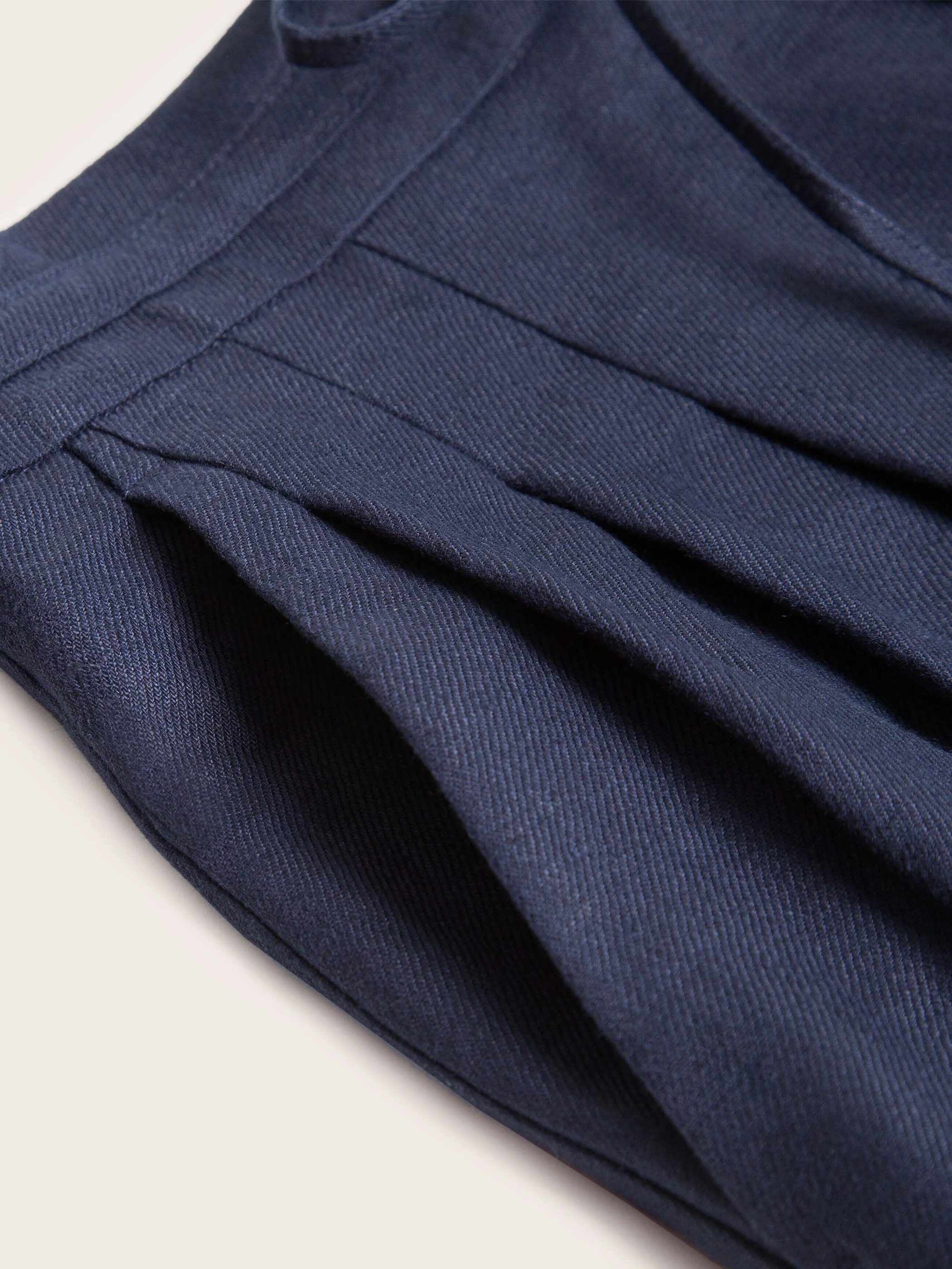Frances Linen Shorts - Image 12