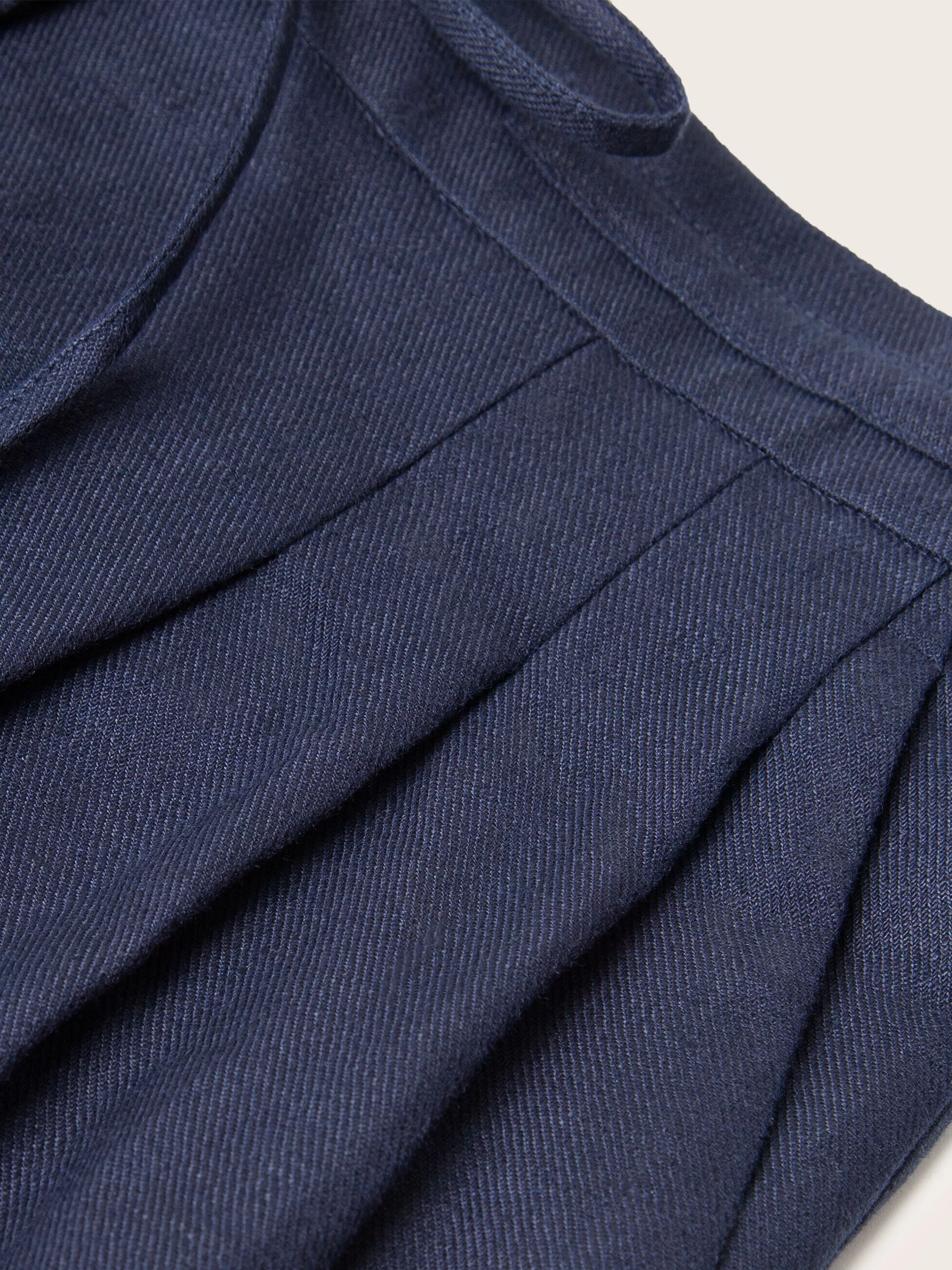 Frances Linen Shorts - Image 13