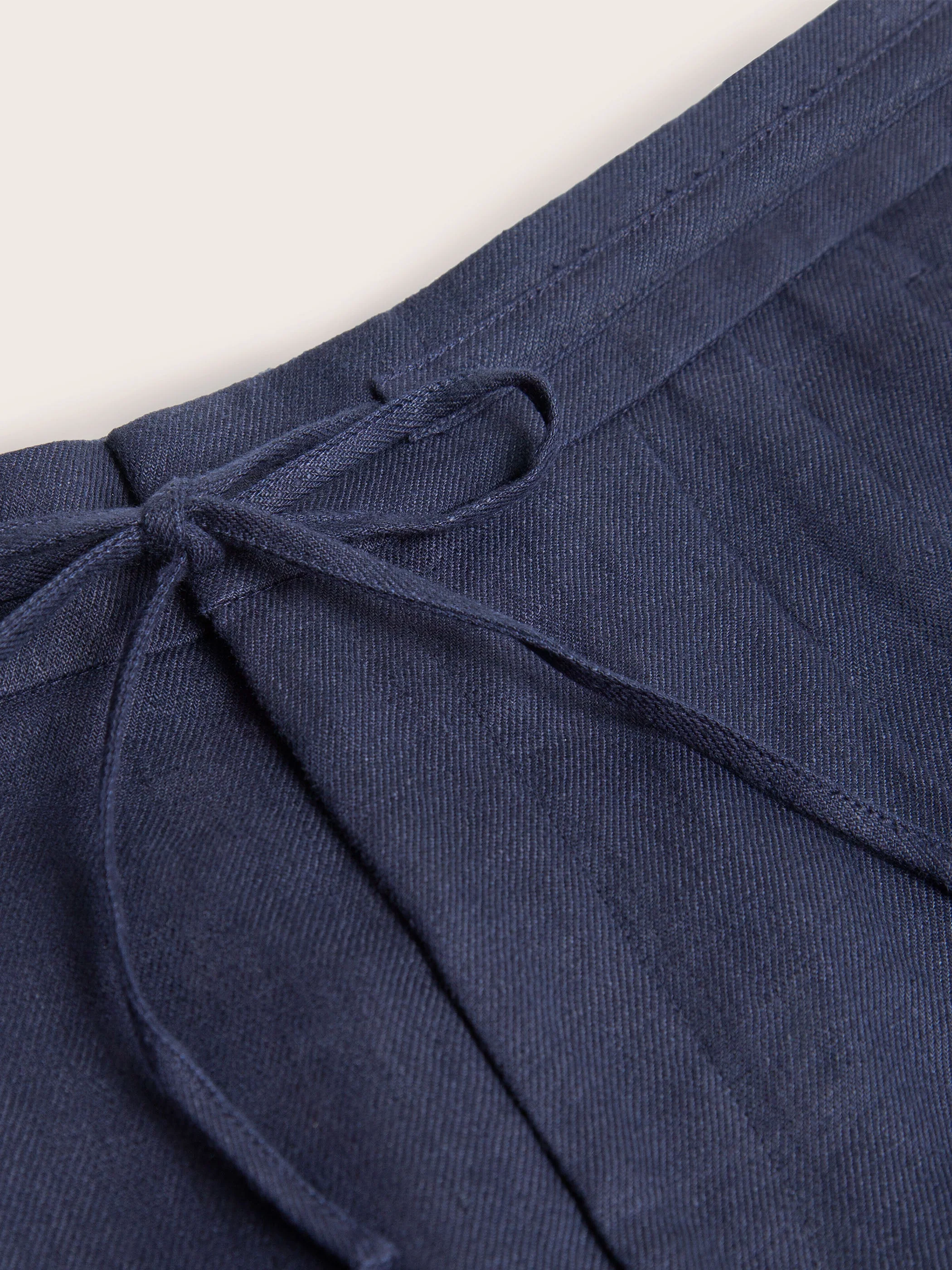Frances Linen Shorts - Image 15