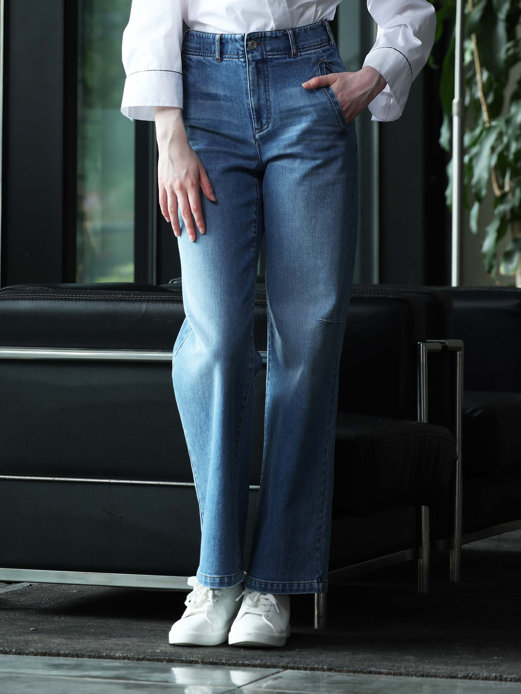 HIGH WAISTED STRAIGHT LEG DENIM - Image 7