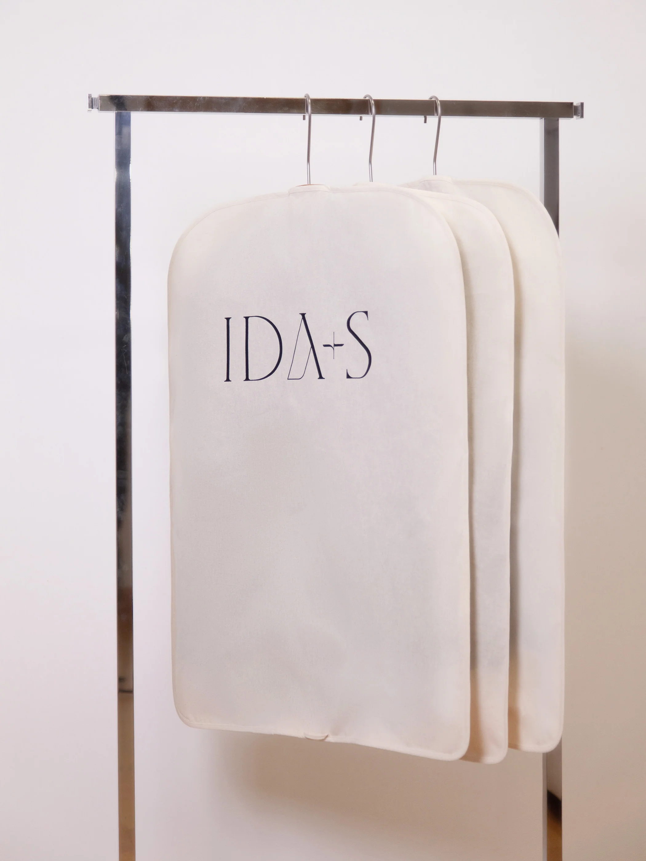 IDA+S Premium Cotton Garment Bag - Image 3
