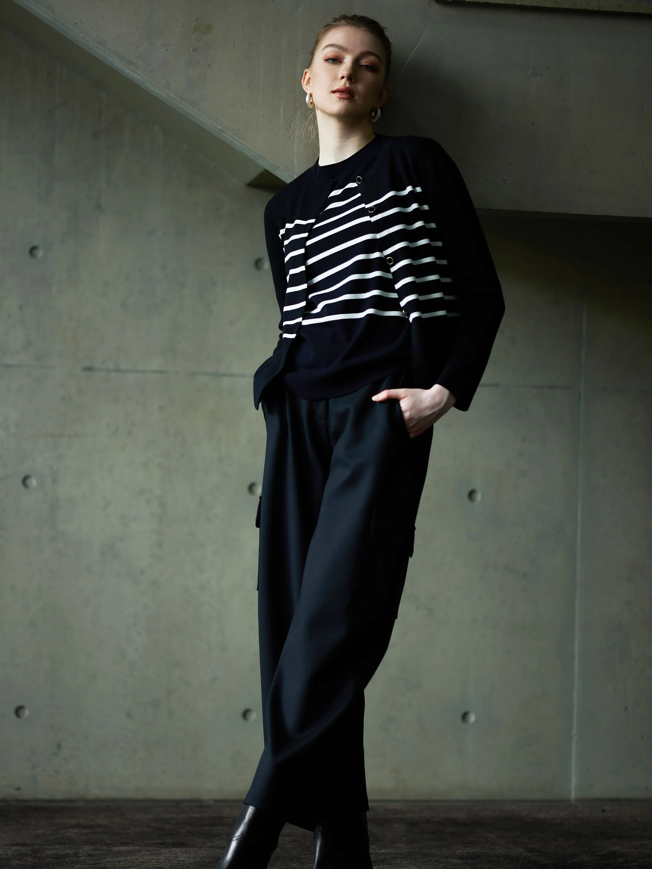 CREW NECK BUTTON FRONT CARDIGAN - Image 7