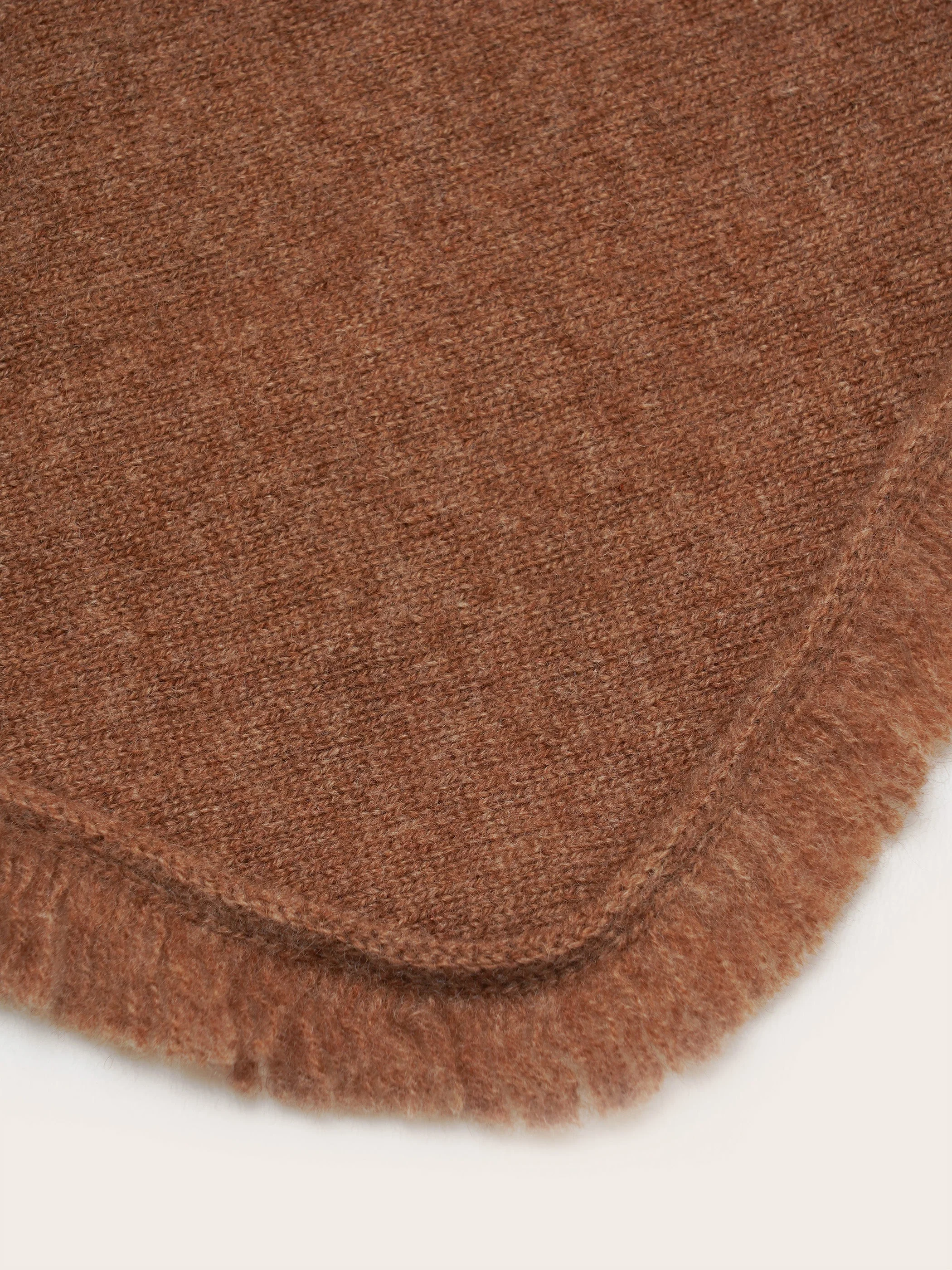 Langham Wool Cashmere Scarf - Image 5
