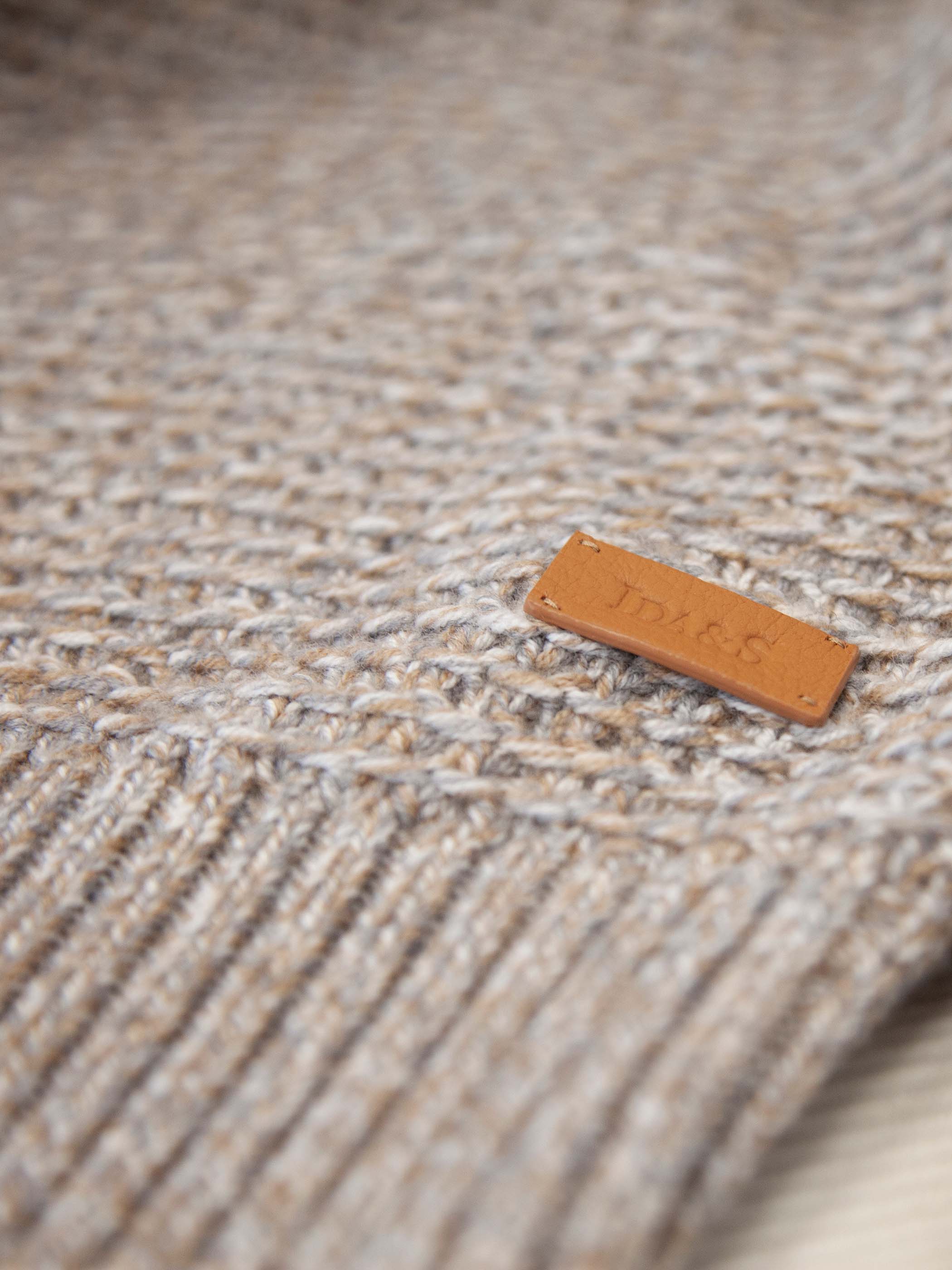 CLEO LONG SLEEVE WOOL CREW KNIT - Image 13