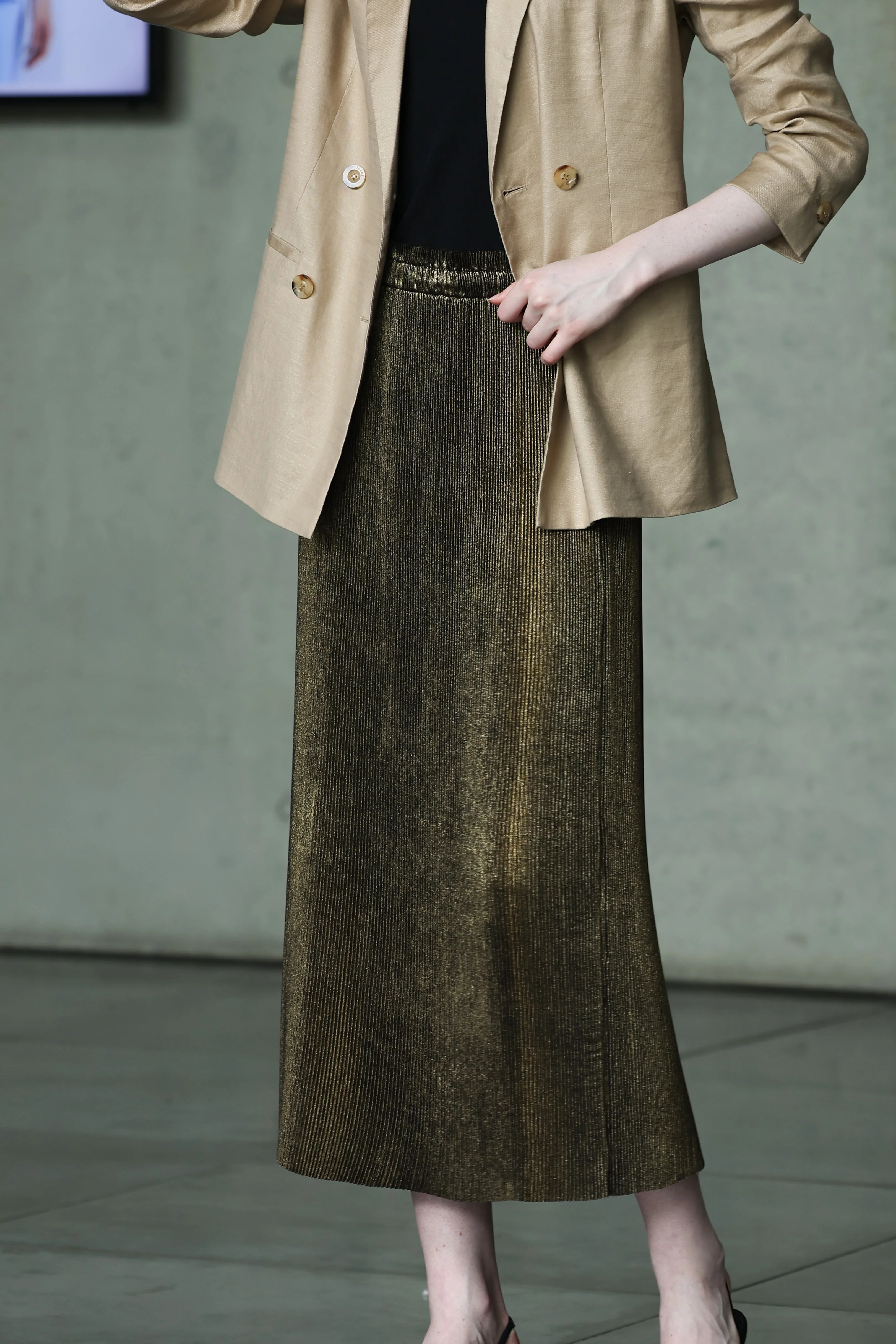 METALLIC PLEATED SKIRT - Image 8