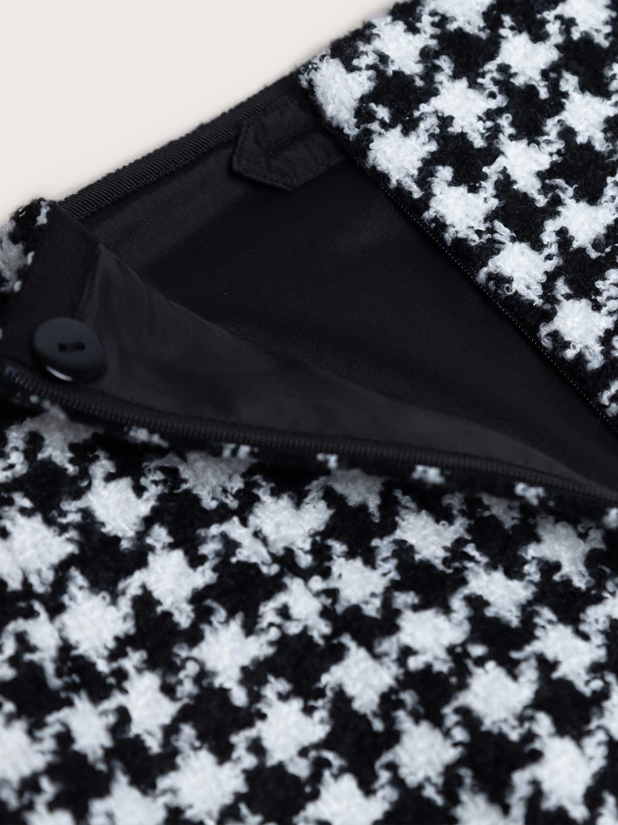 MID LENGTH GINGHAM SKIRT - Image 13