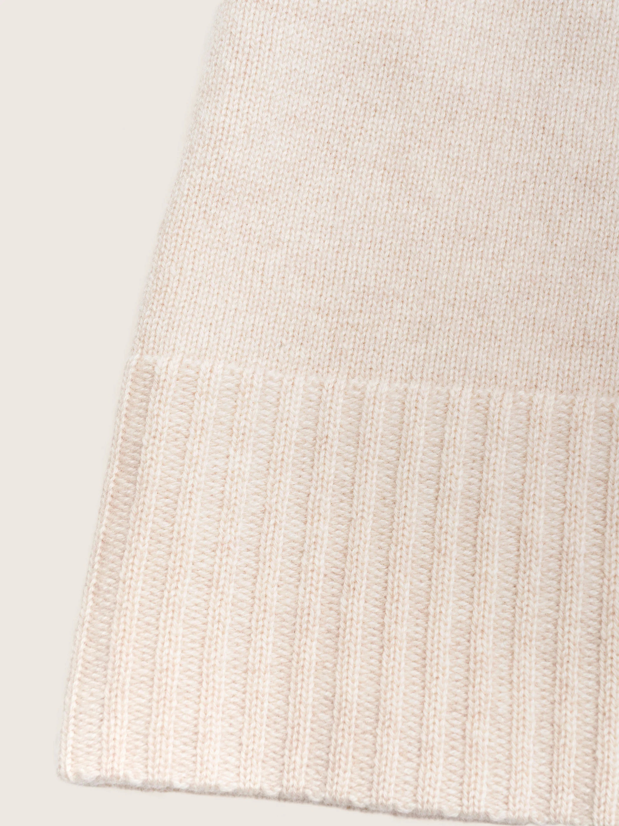 Miranda Luxe Cashmere Turtleneck Sweater - Image 6