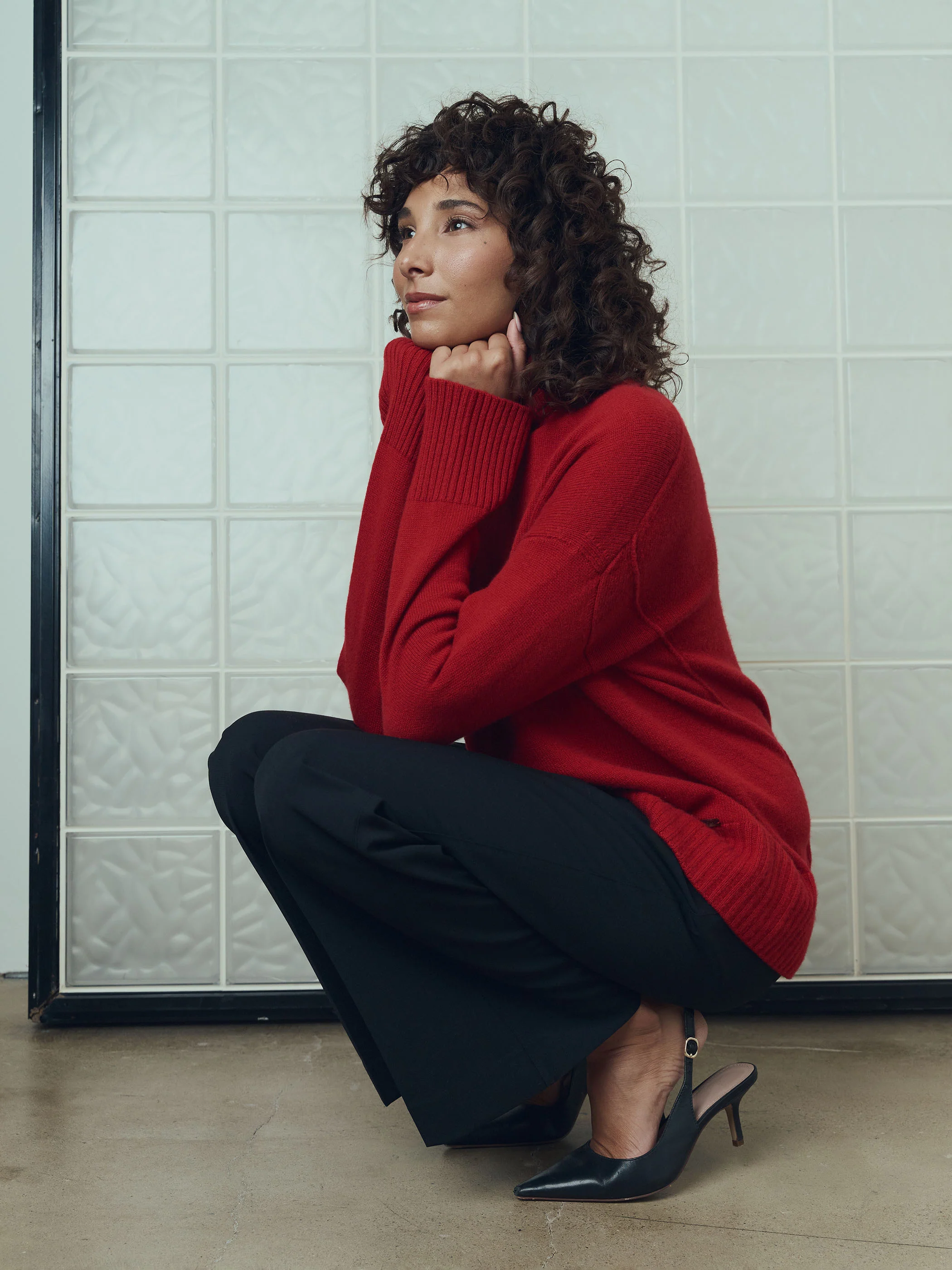 Miranda Luxe Cashmere Turtleneck Sweater - Image 3