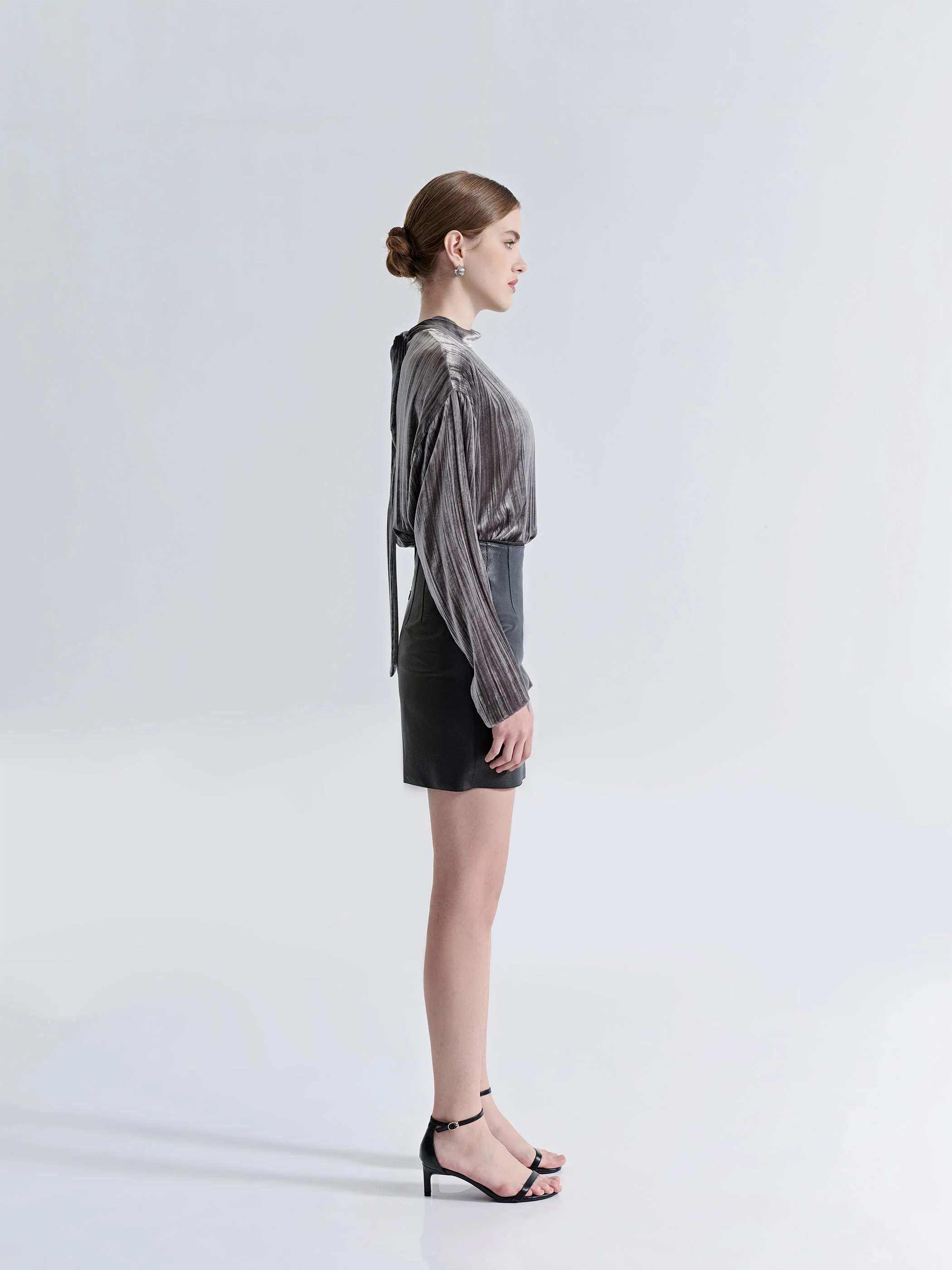 MOCK NECK VELVET TOP - Image 5