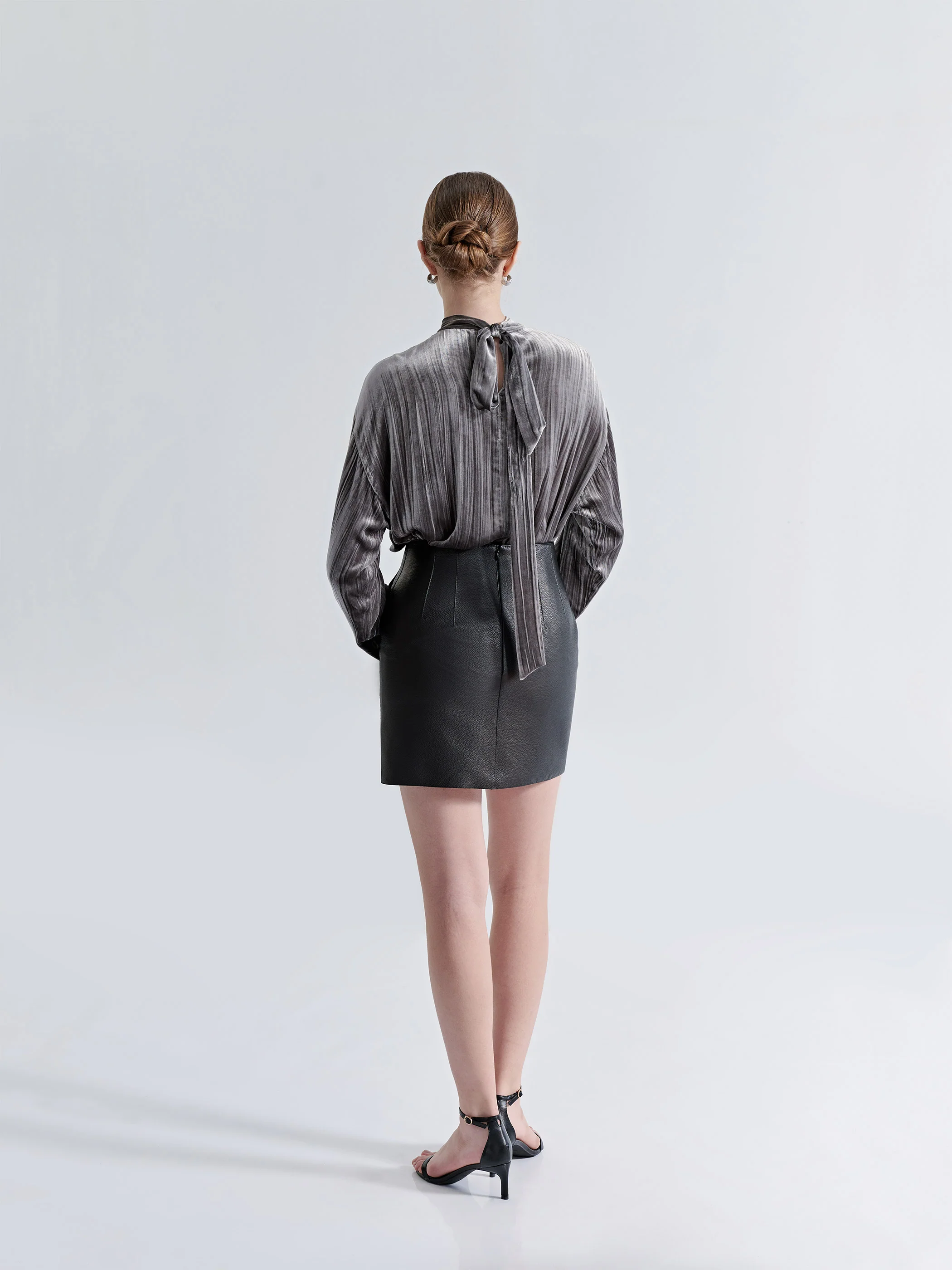 MOCK NECK VELVET TOP - Image 6