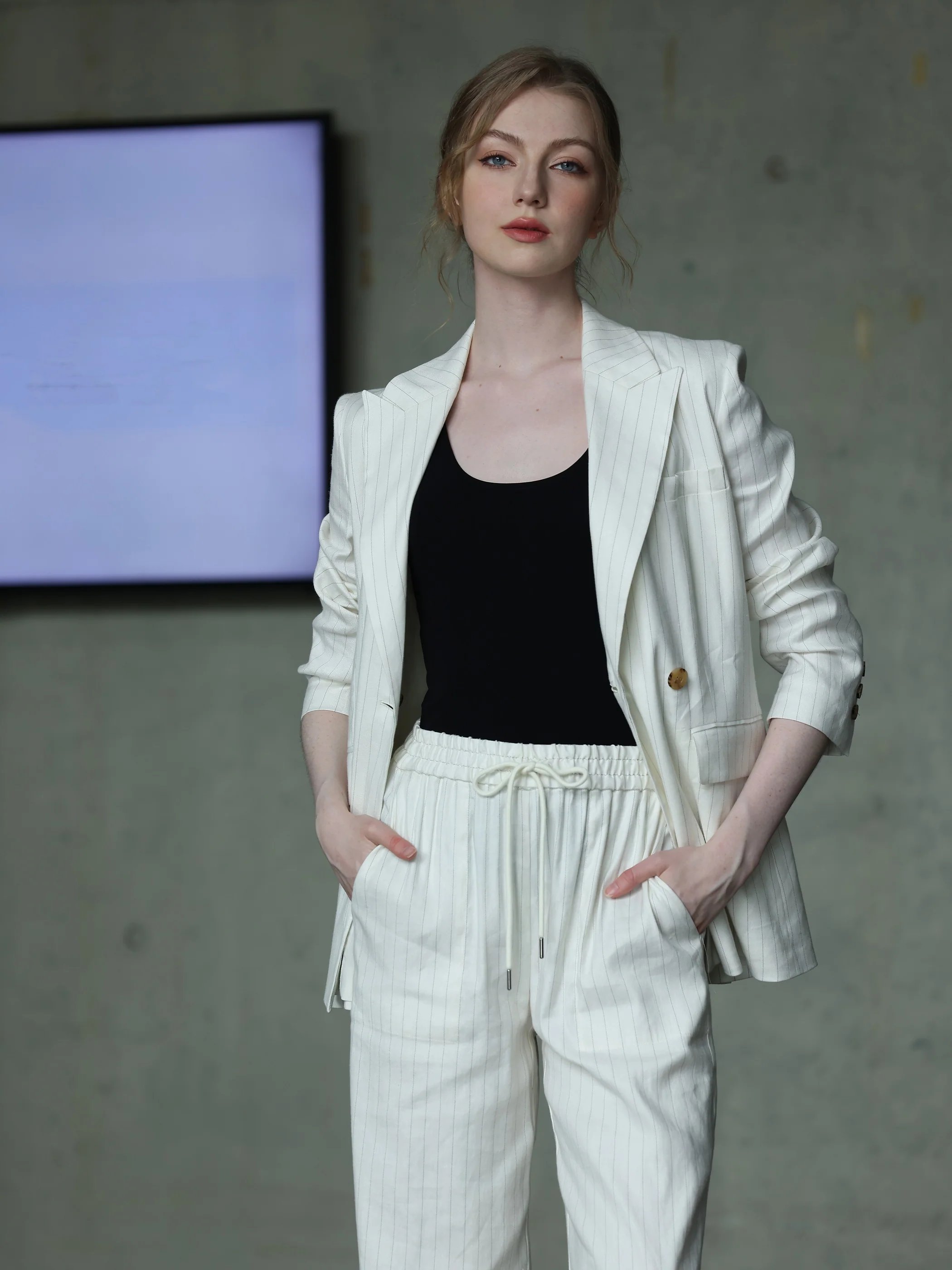 OPEN SCOOP NECK TANK - Image 7
