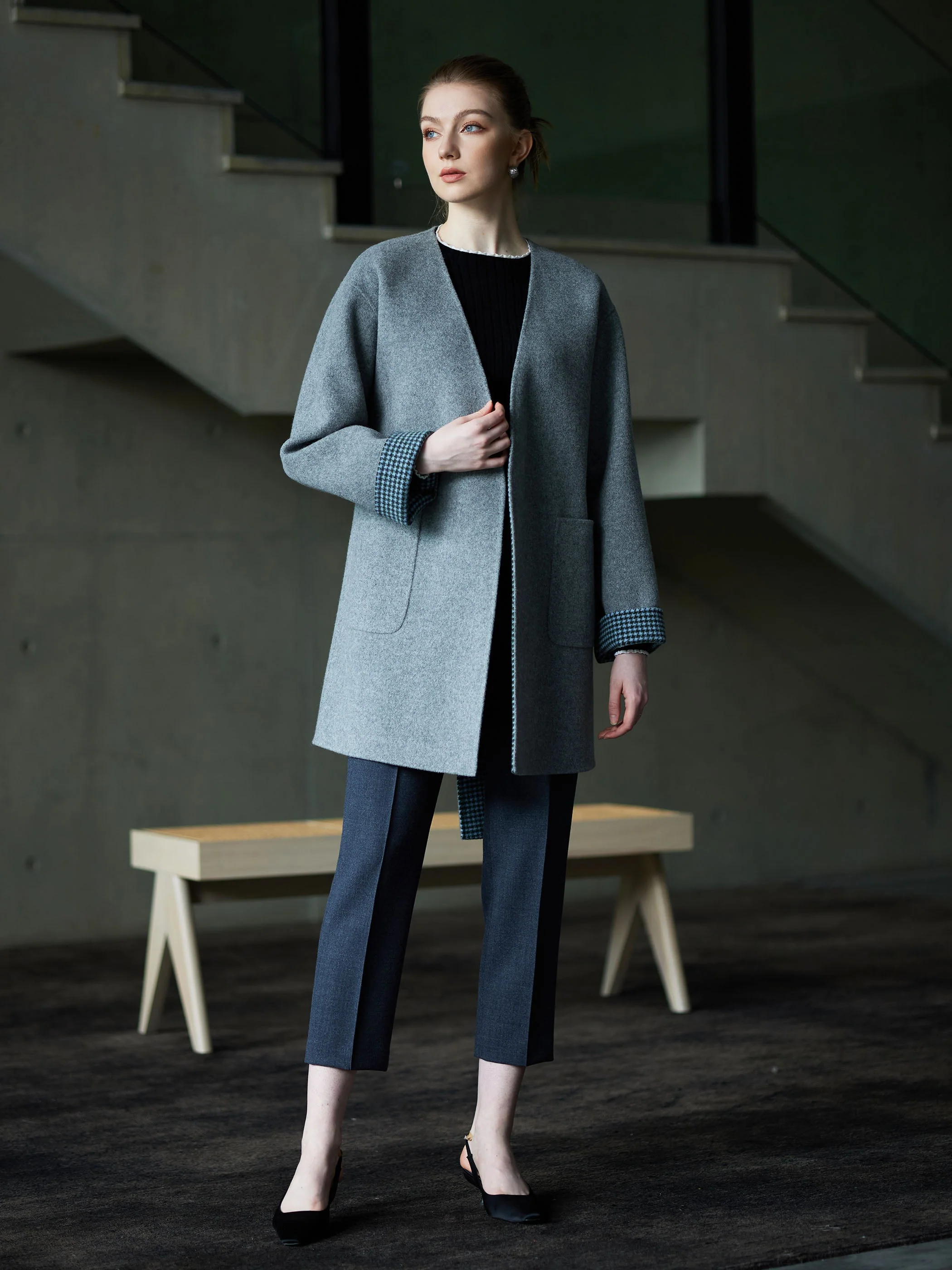 REVERSIBLE COLLARLESS COAT - Image 2
