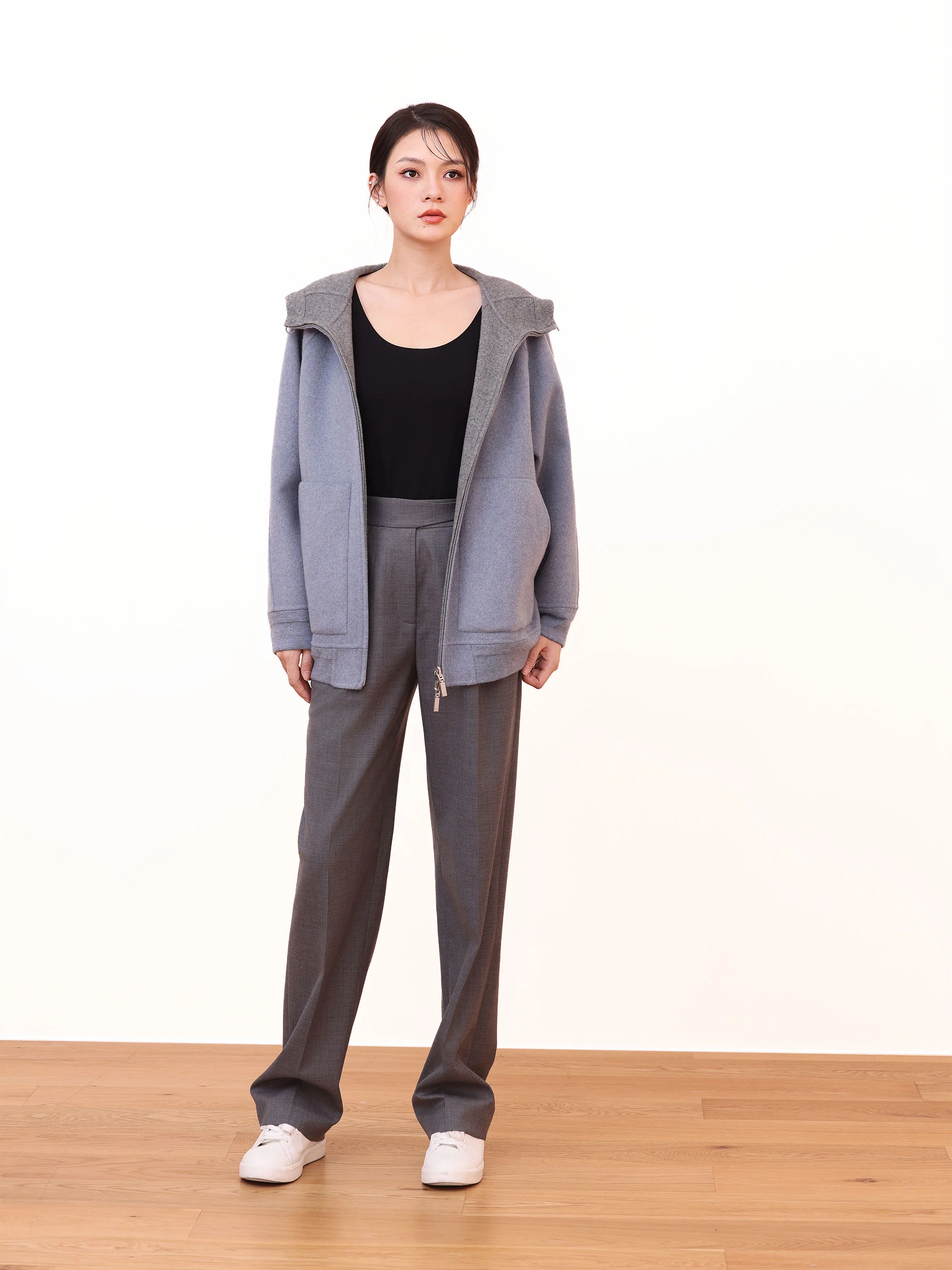 REVERSIBLE OVERSIZED JACKET W/ HOOD - Image 4