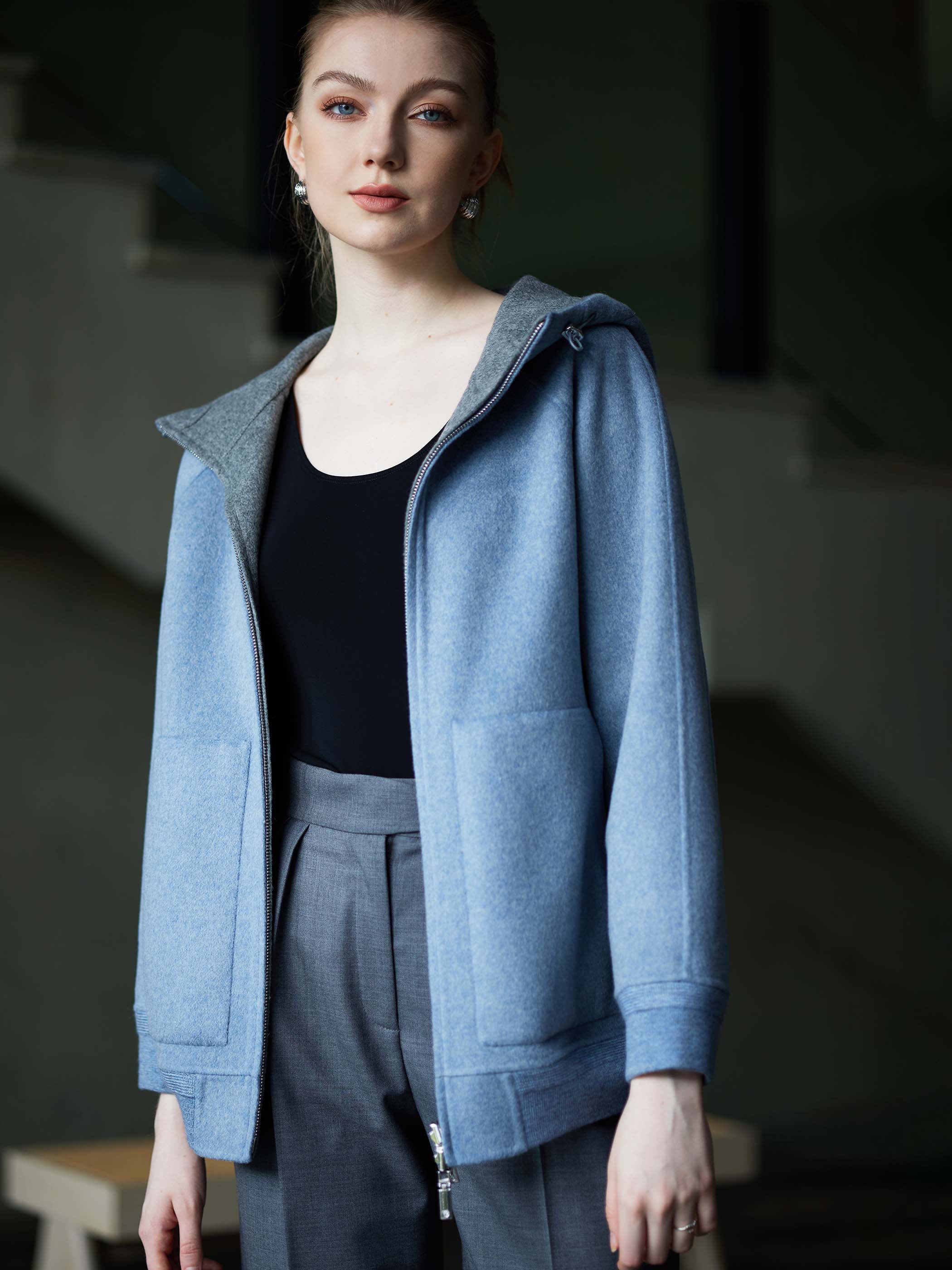 REVERSIBLE OVERSIZED JACKET W/ HOOD - Image 6