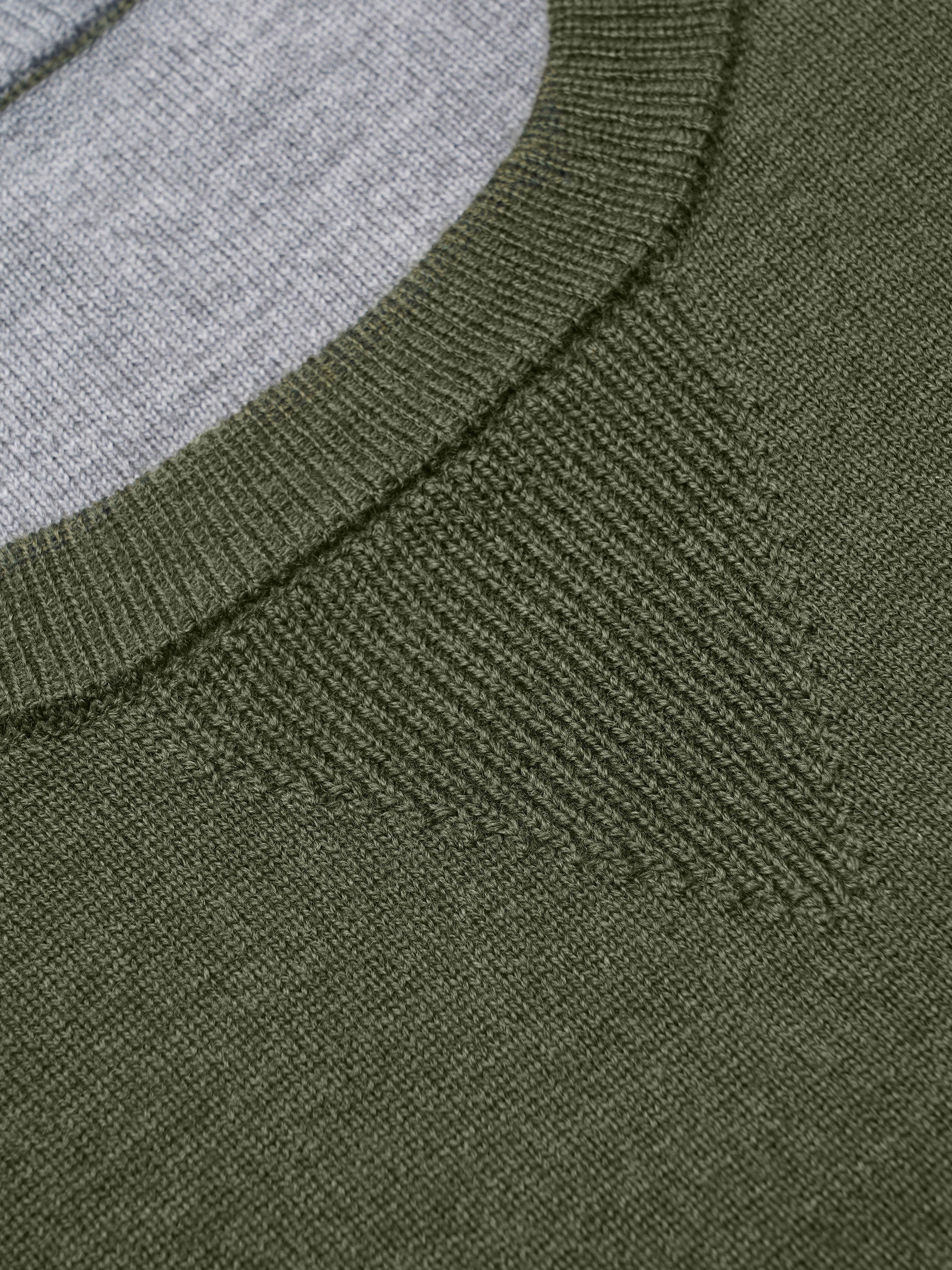 Reyla Merino Knit Pullover - Image 7