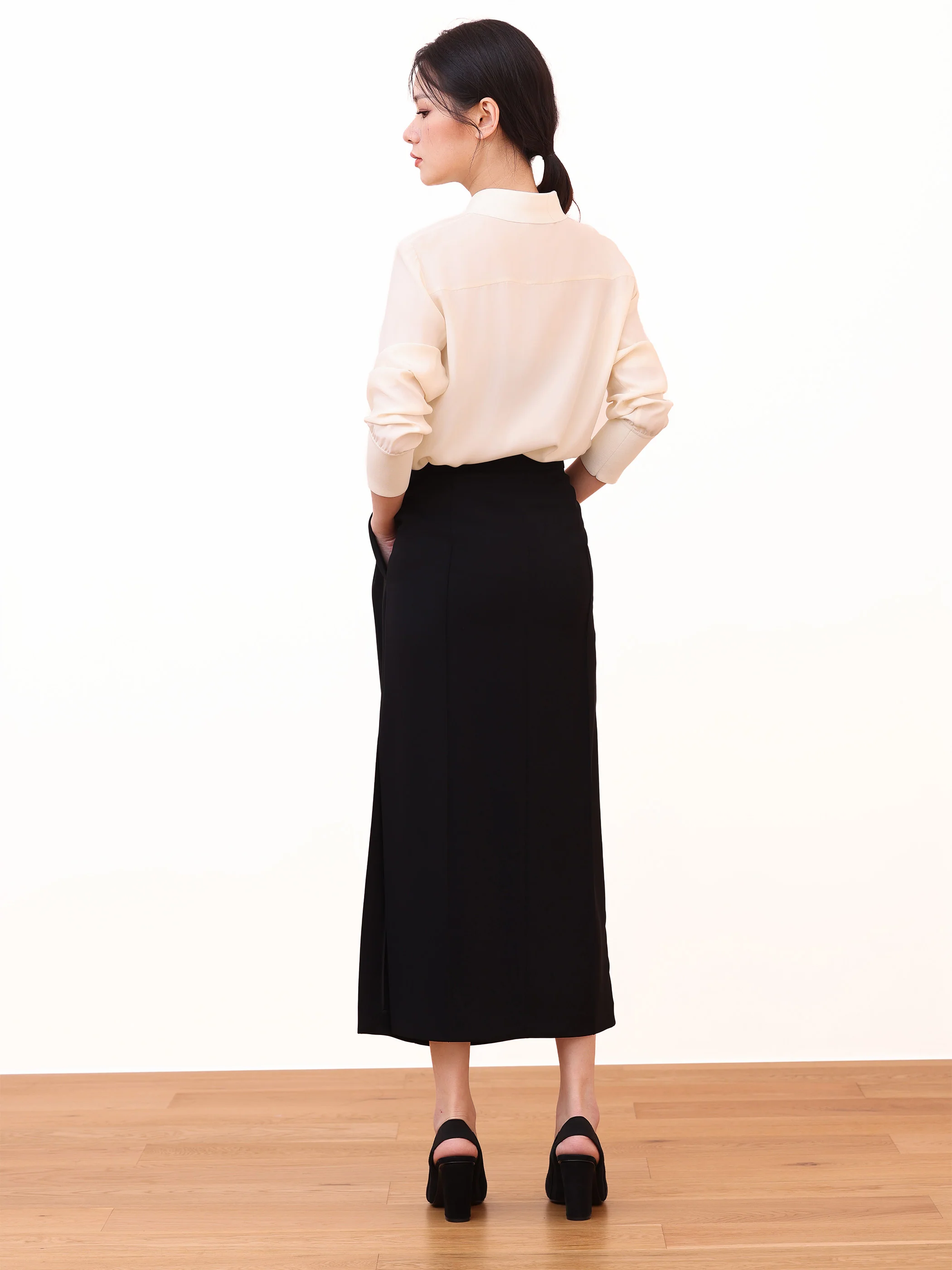 SIDE SLIT MAXI SKIRT - Image 4