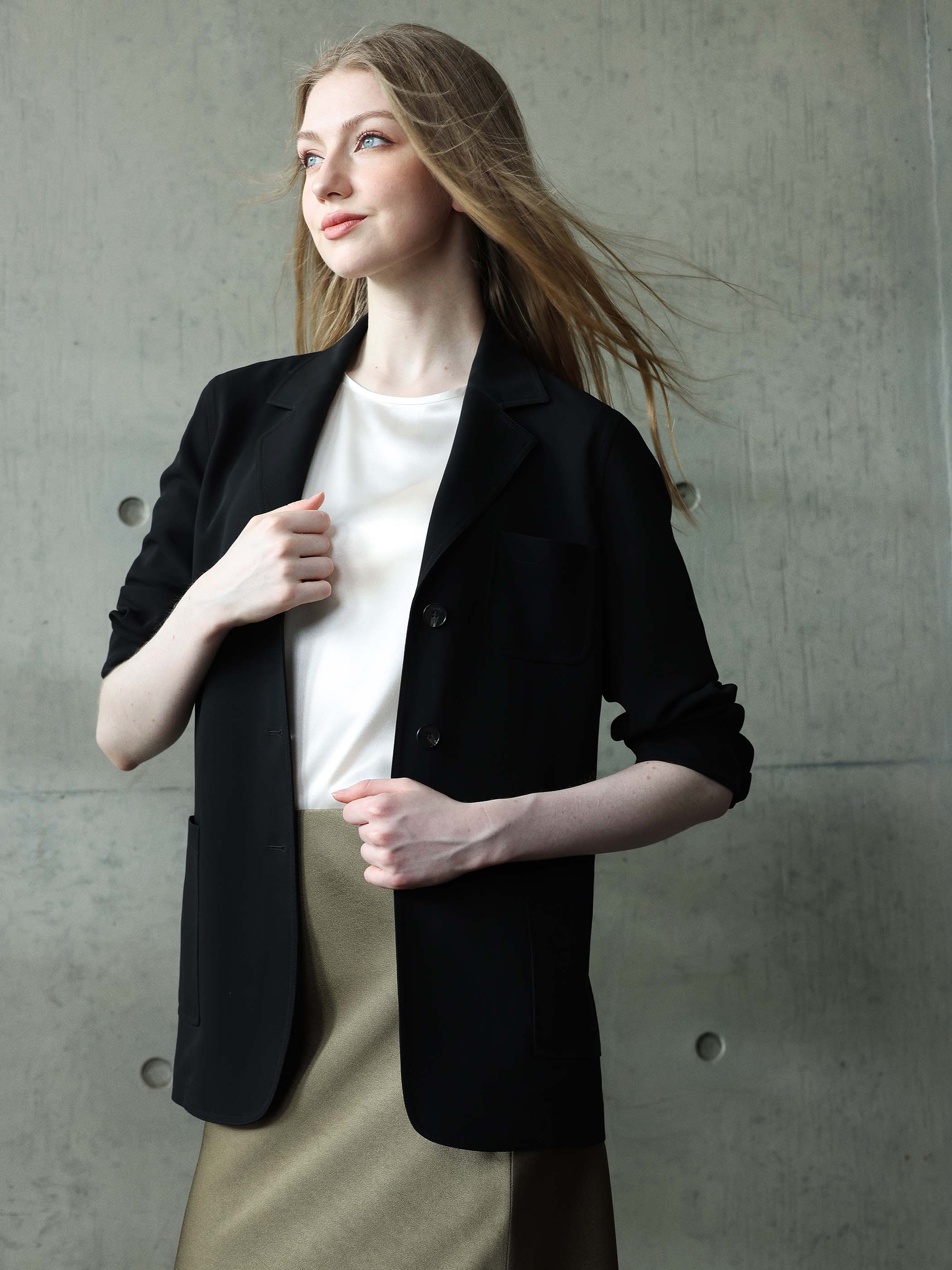 SILK BLOUSE W/ SLEEVE DETAIL - Image 3