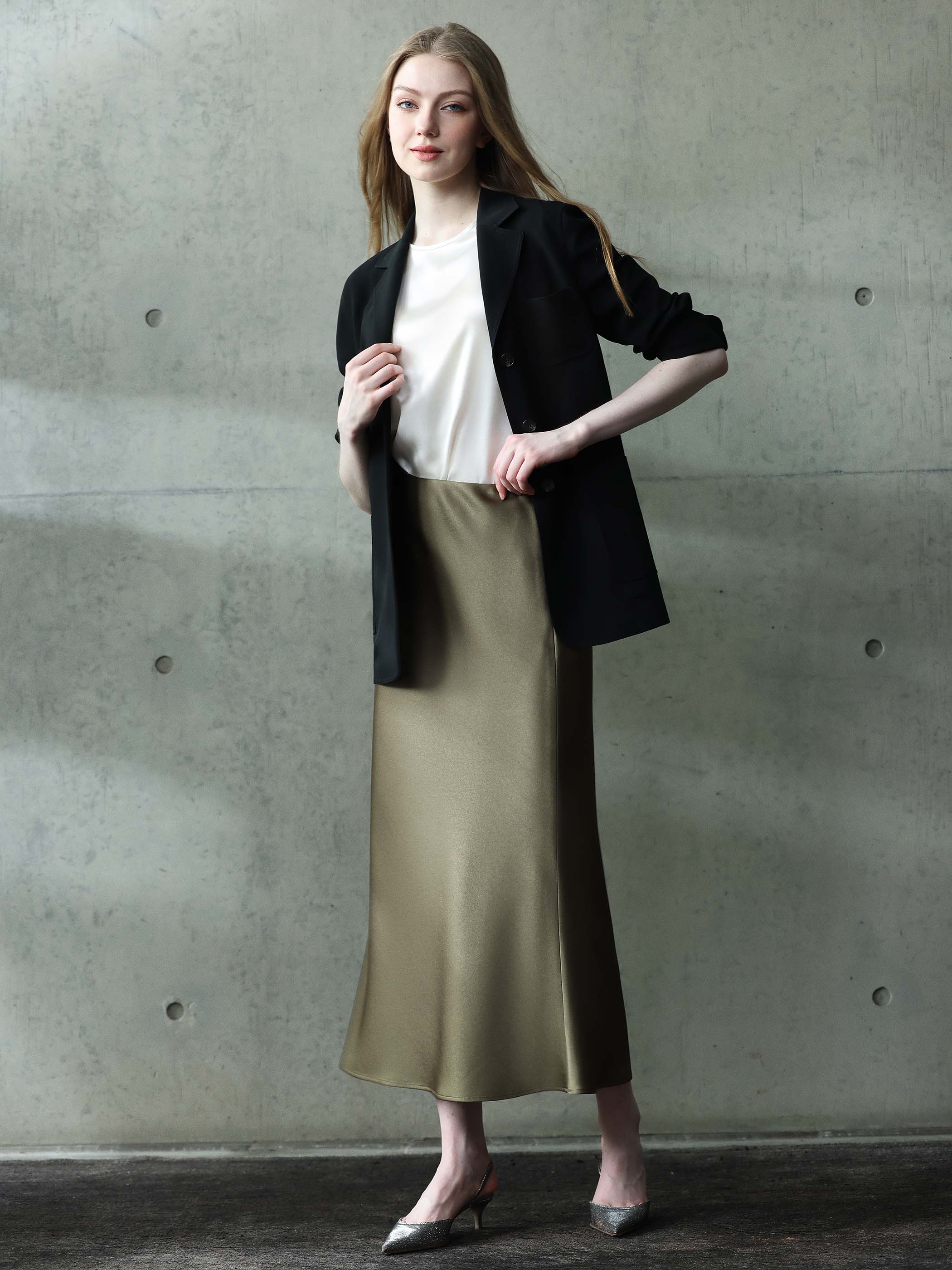 SILK BLOUSE W/ SLEEVE DETAIL - Image 5
