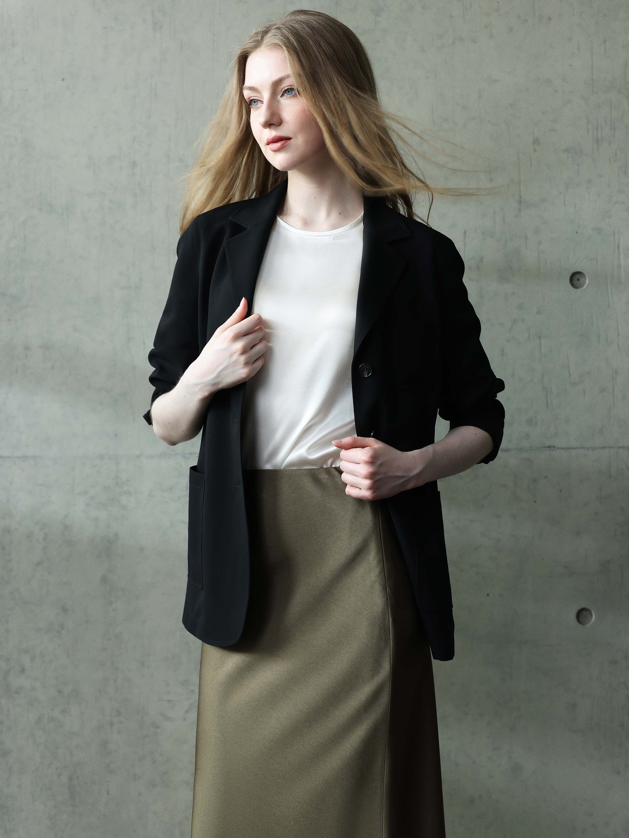 SILK BLOUSE W/ SLEEVE DETAIL - Image 6