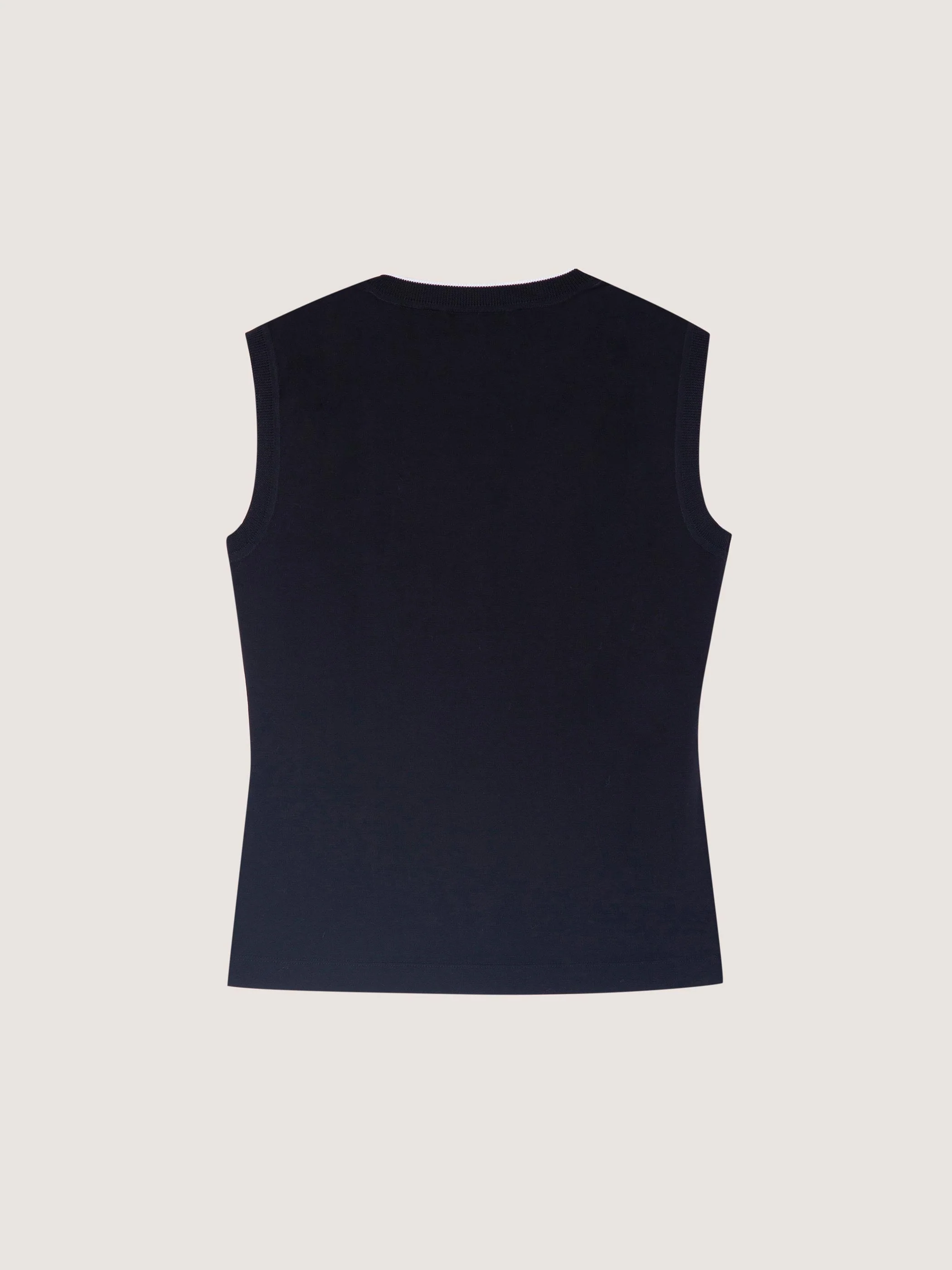 SLEEVELESS TANK WITH TRIM DETAIL - Image 2
