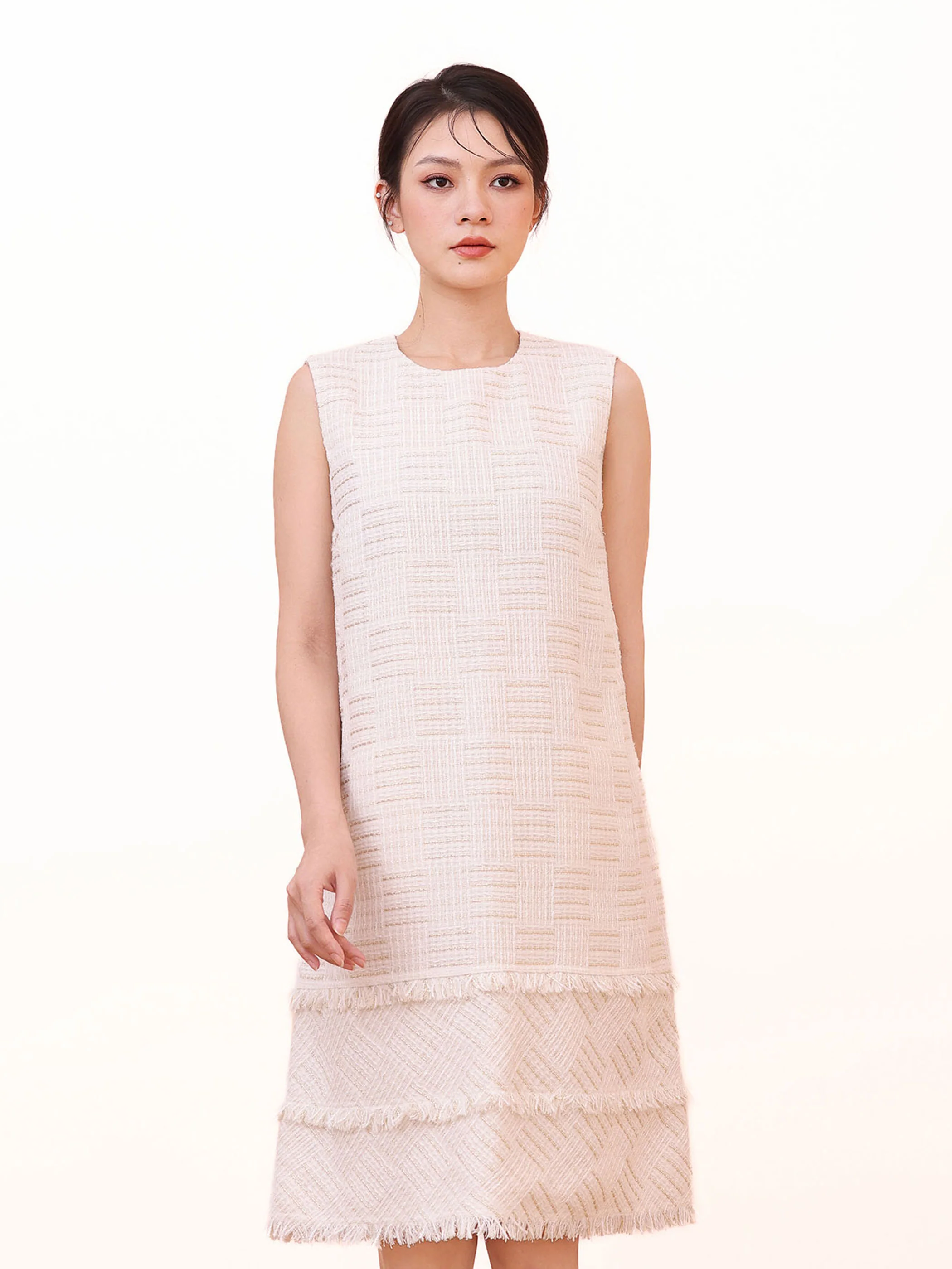 SLEEVELESS TWEED DRESS WITH FRINGE DETAIL - Image 6