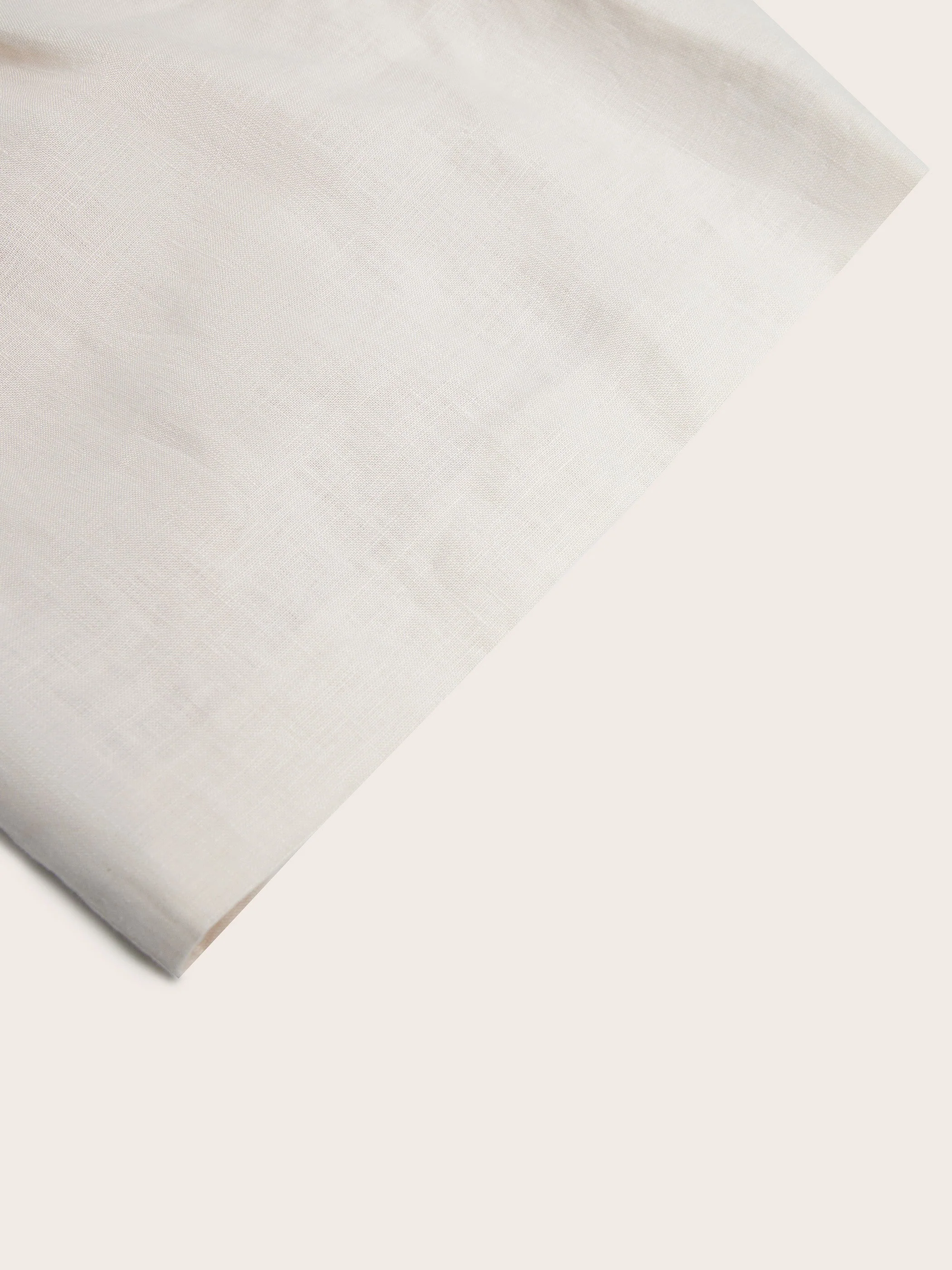 Talea Linen Pleated Short - Image 11