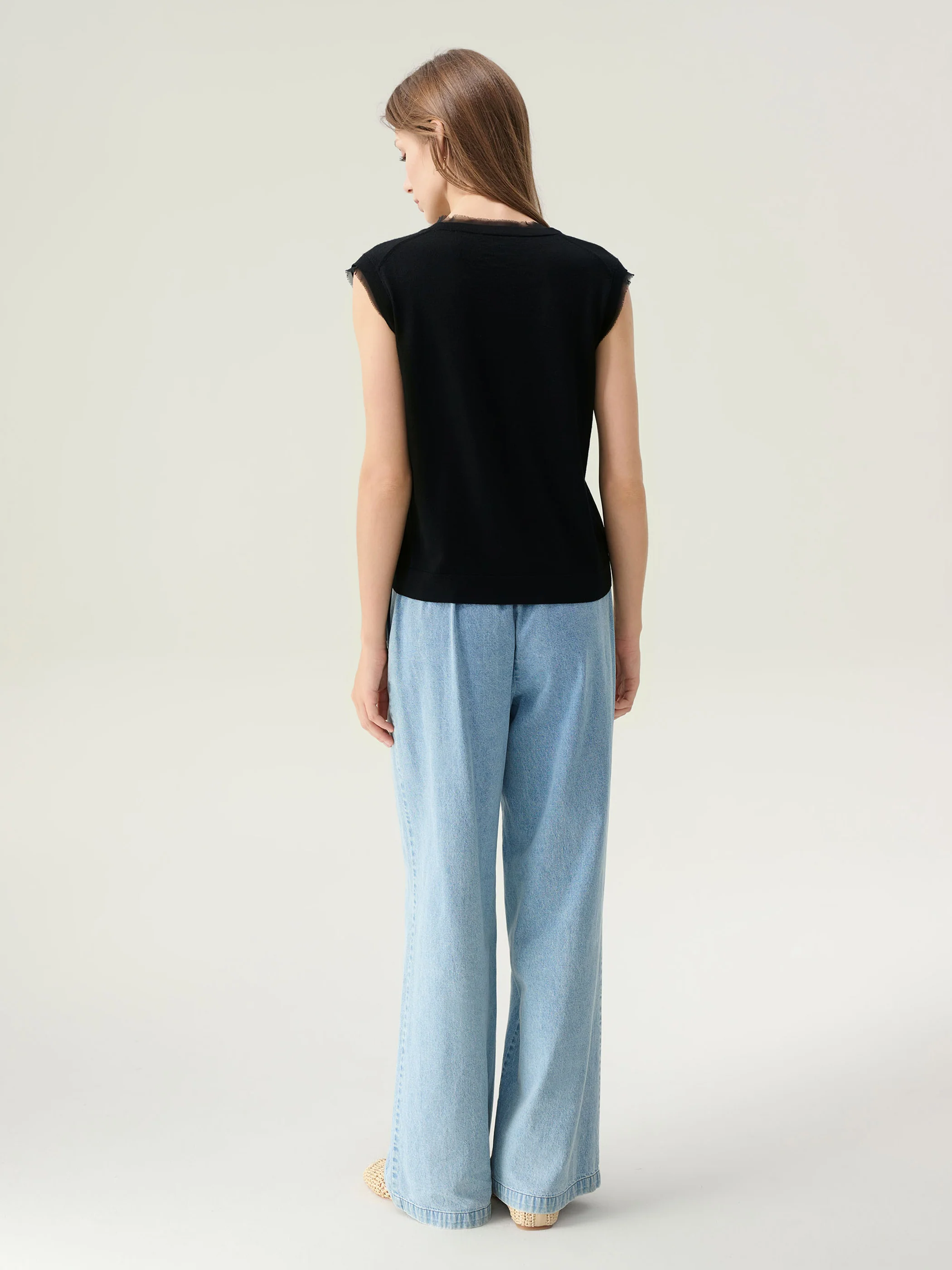 Tallulah Light Wool Top - Image 4