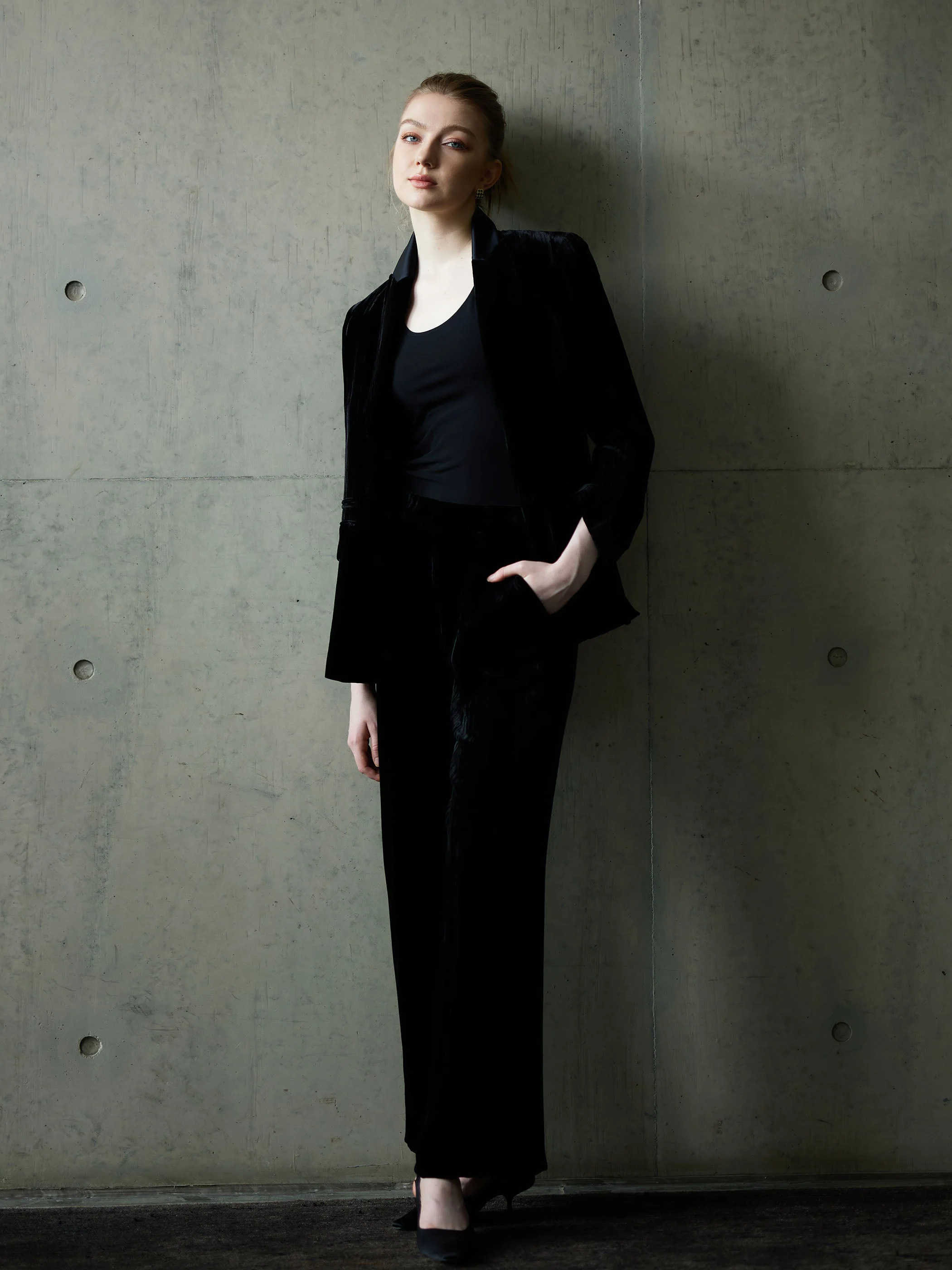 VELVET MID WAIST ELASTIC PANTS - Image 8