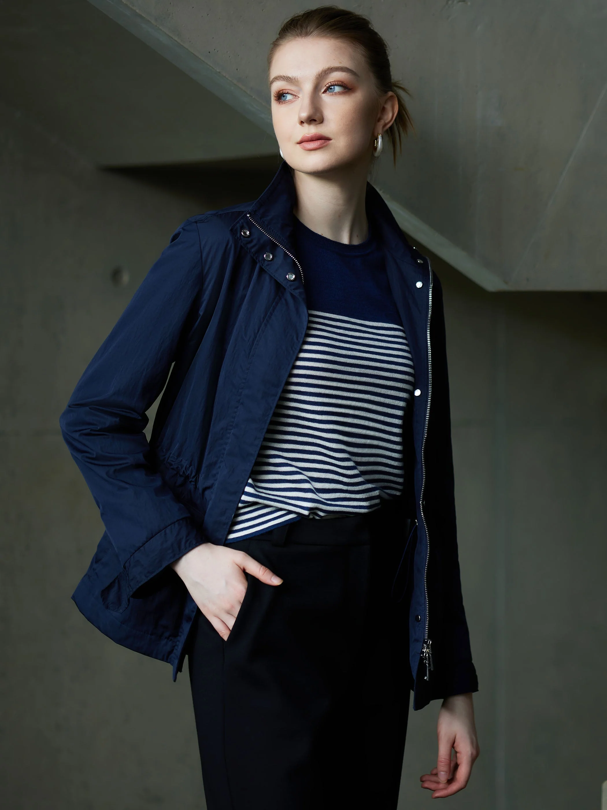 ZIPPED FRONT LONG SLEEVE EFFORTLESS JACKET - Image 5